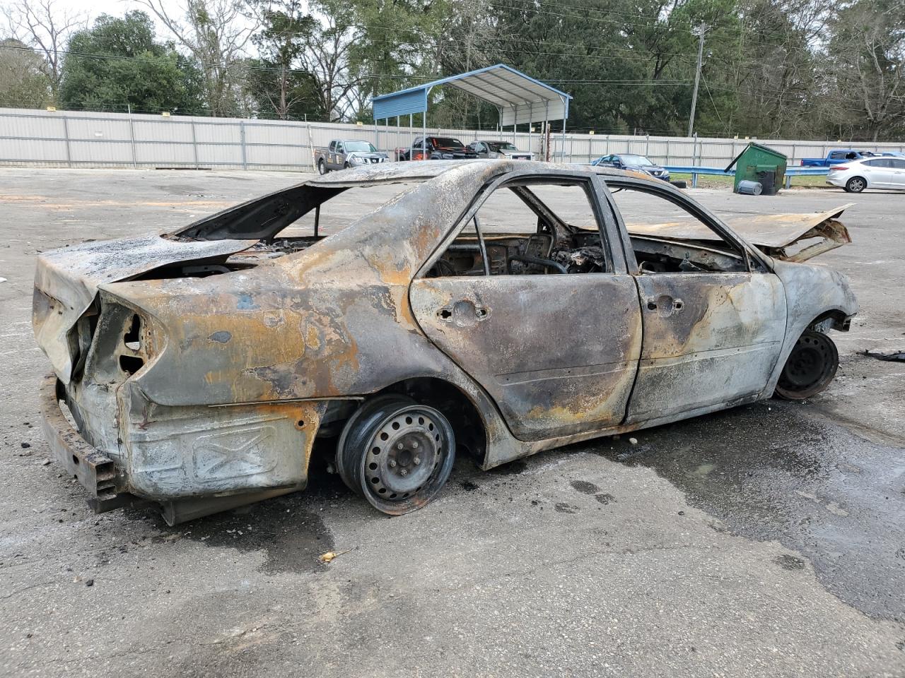 2005 Toyota Camry Le Burn vin: 4T1BE32K55U023876