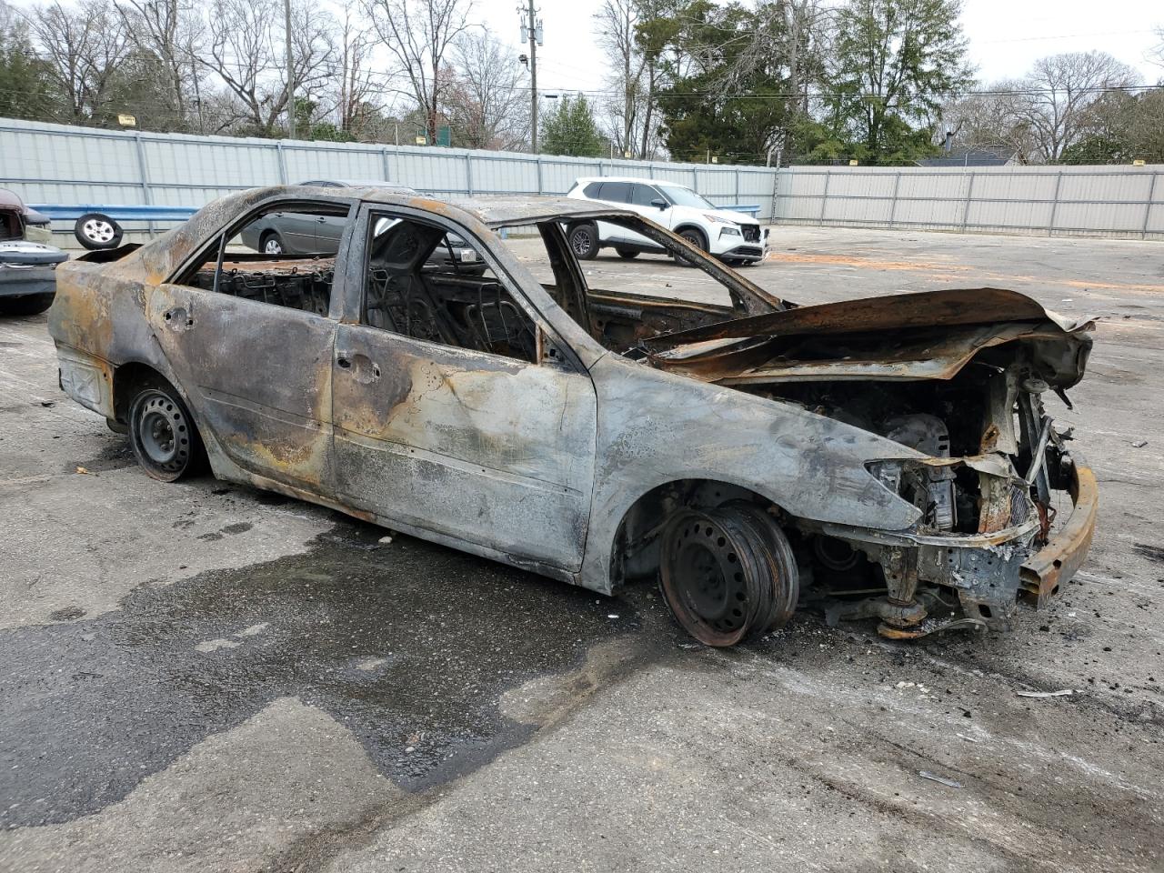 2005 Toyota Camry Le Burn vin: 4T1BE32K55U023876
