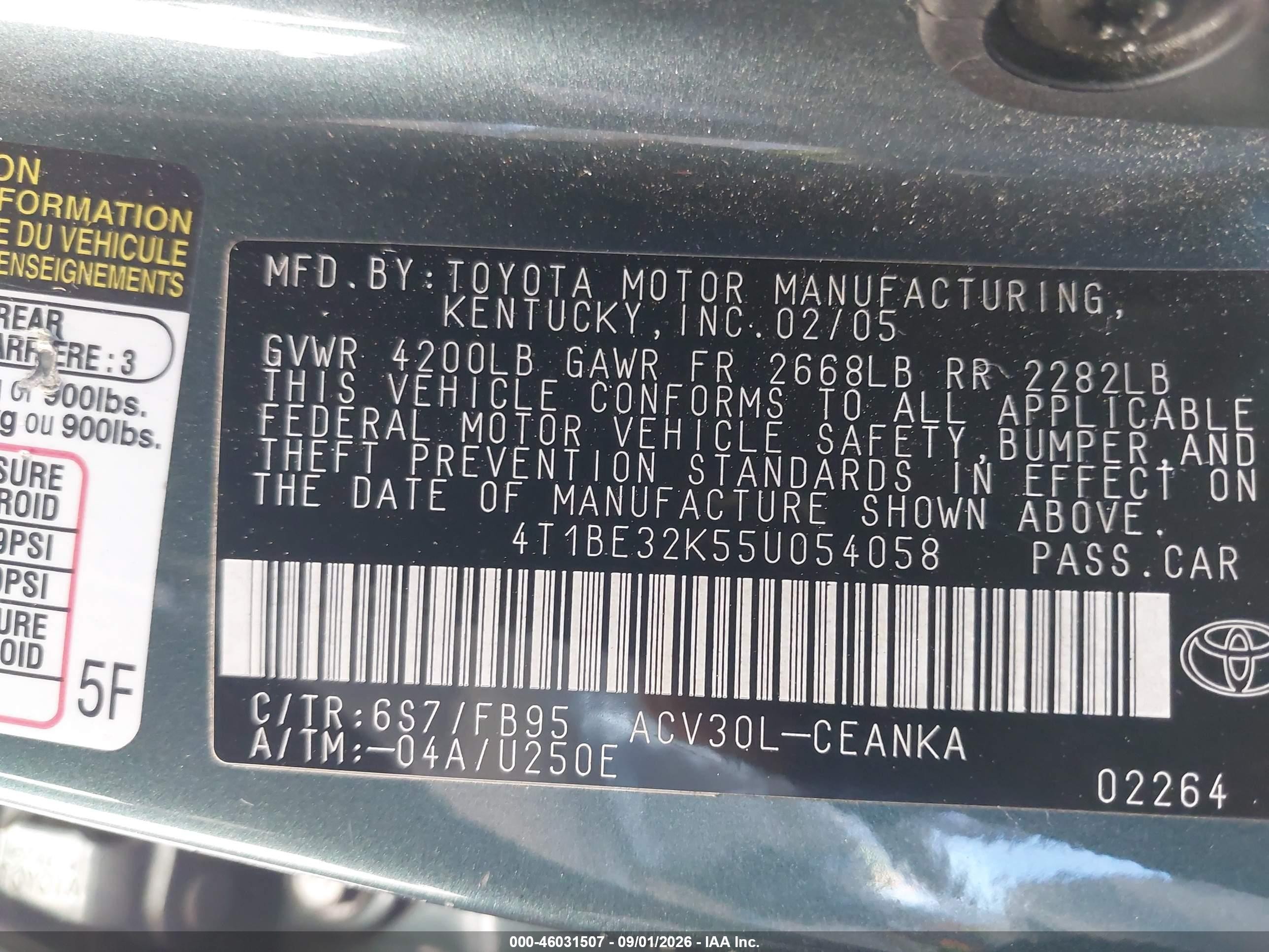 2005 Toyota Camry Le Green vin: 4T1BE32K55U054058