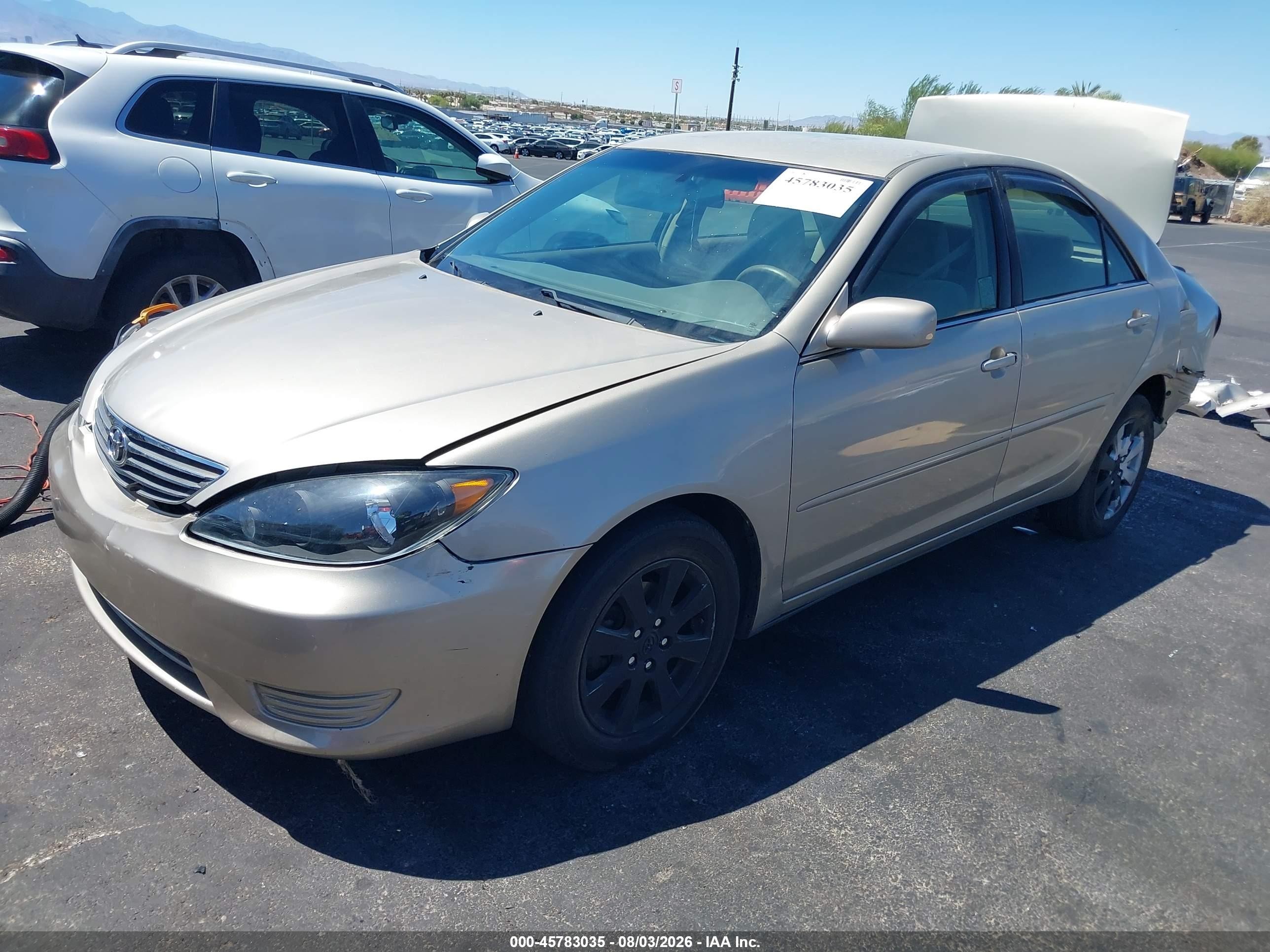2005 Toyota Camry Le Beige vin: 4T1BE32K55U057378