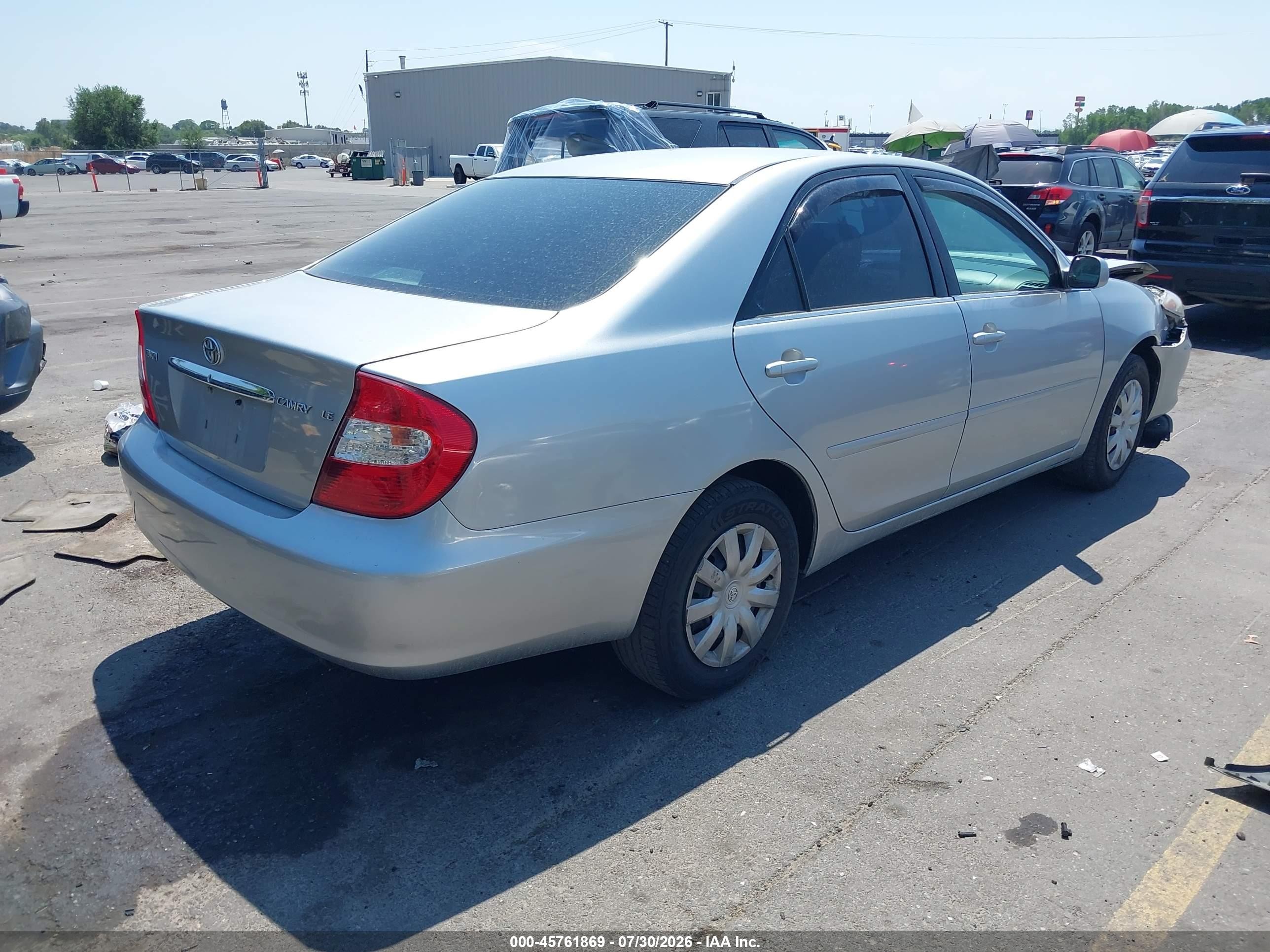 2005 Toyota Camry Le Gray vin: 4T1BE32K55U073483