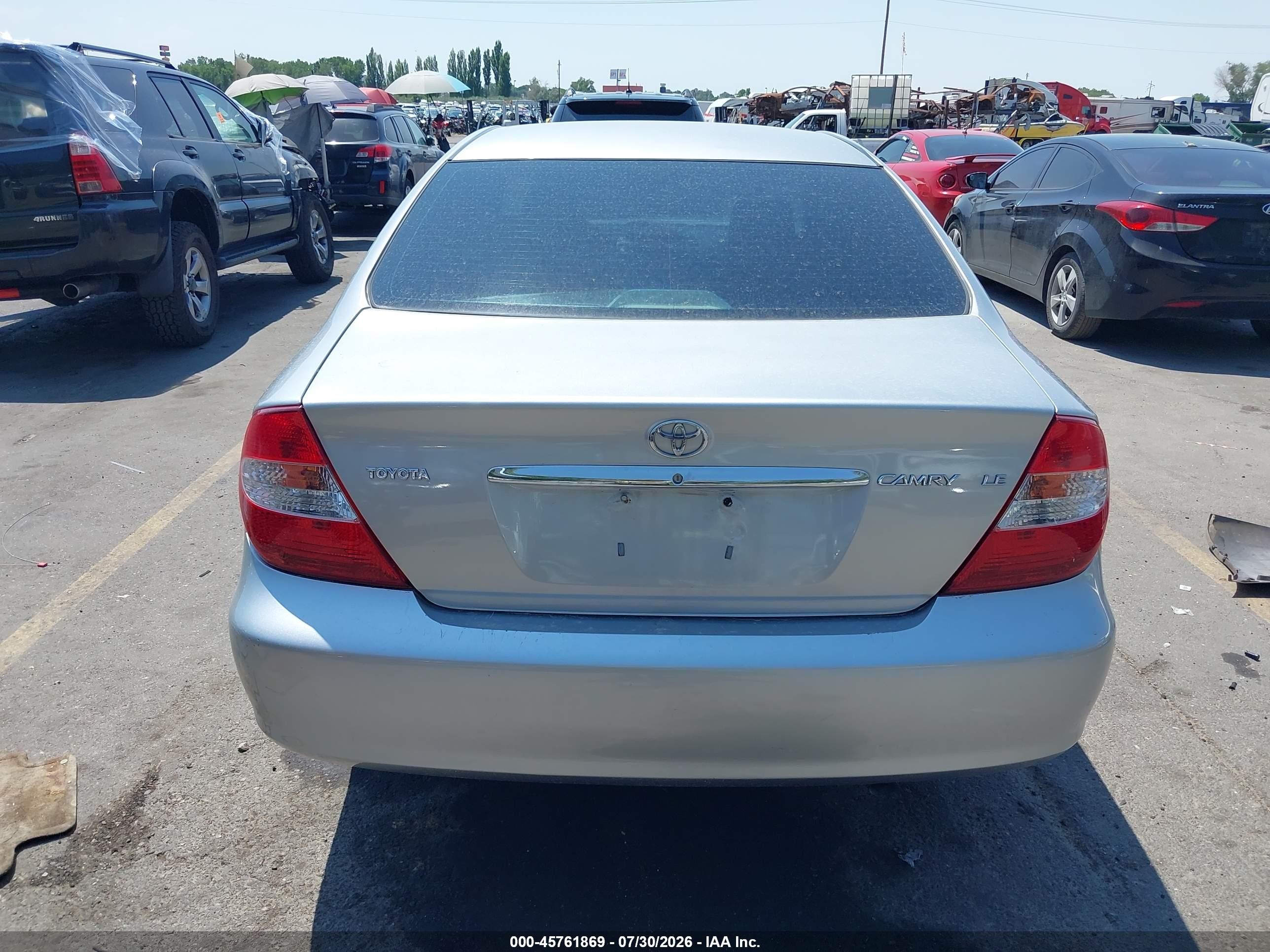 2005 Toyota Camry Le Gray vin: 4T1BE32K55U073483