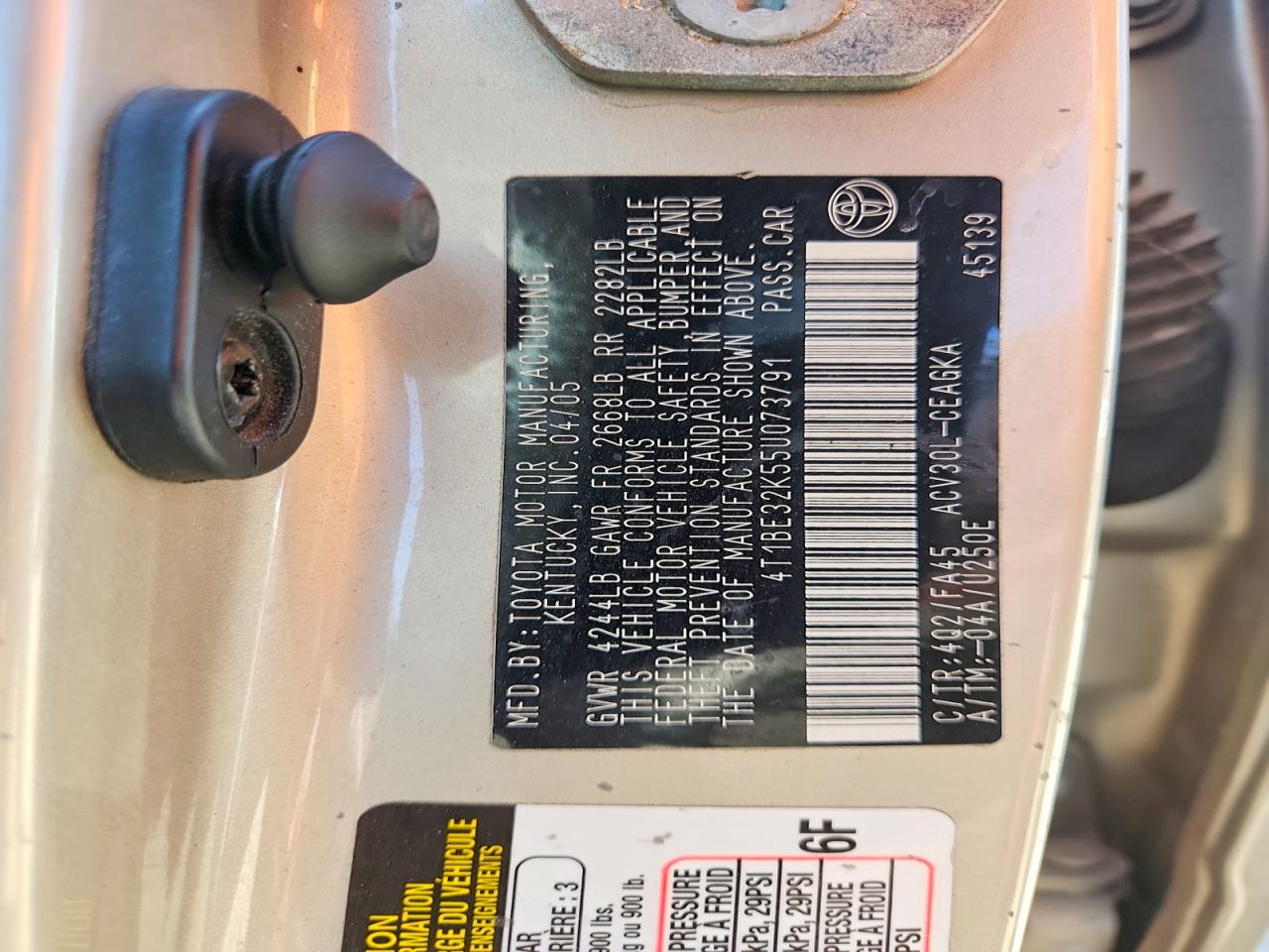 2005 Toyota Camry Xle Золотой vin: 4T1BE32K55U073791