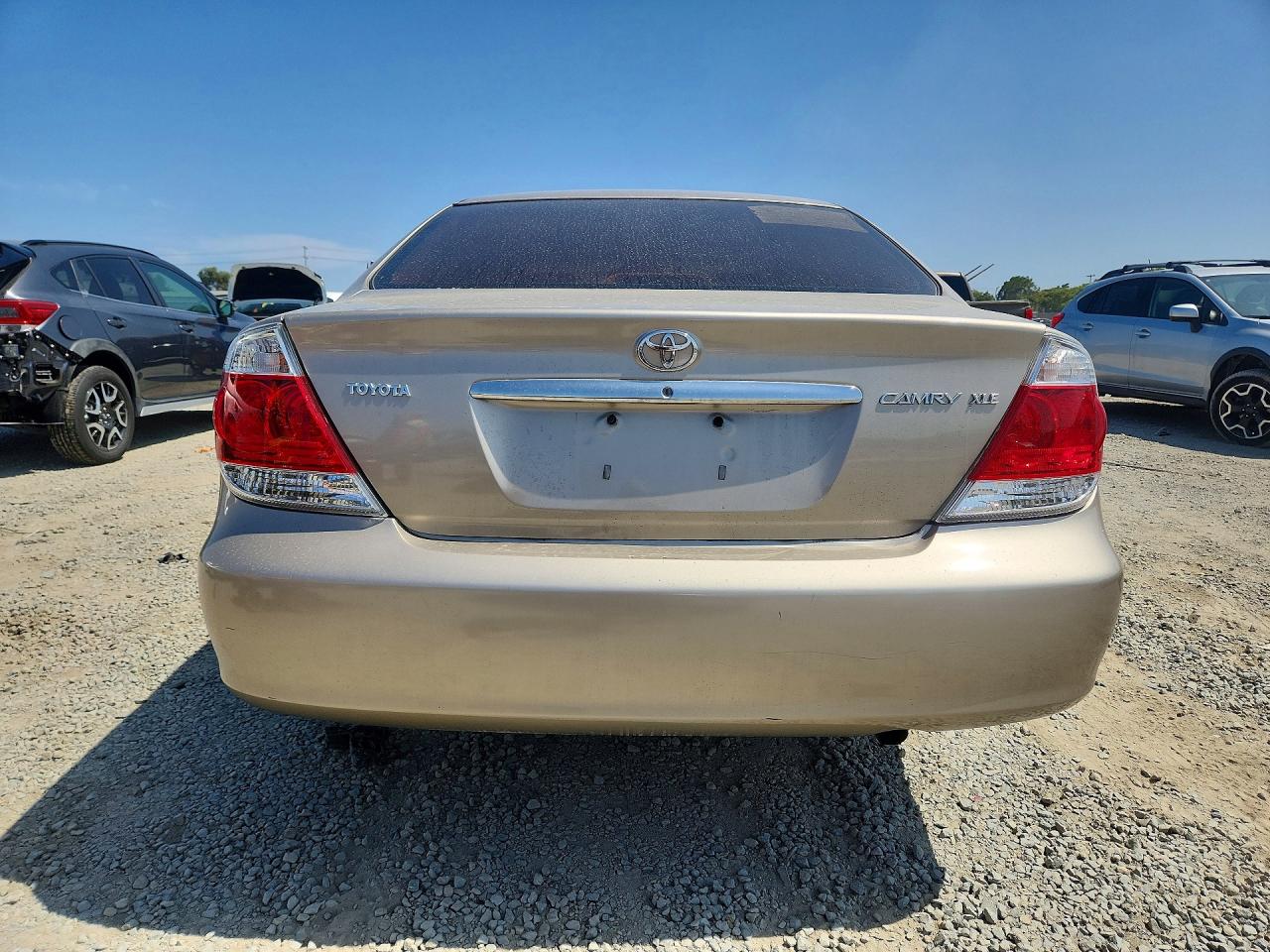 2005 Toyota Camry Xle Золотой vin: 4T1BE32K55U073791