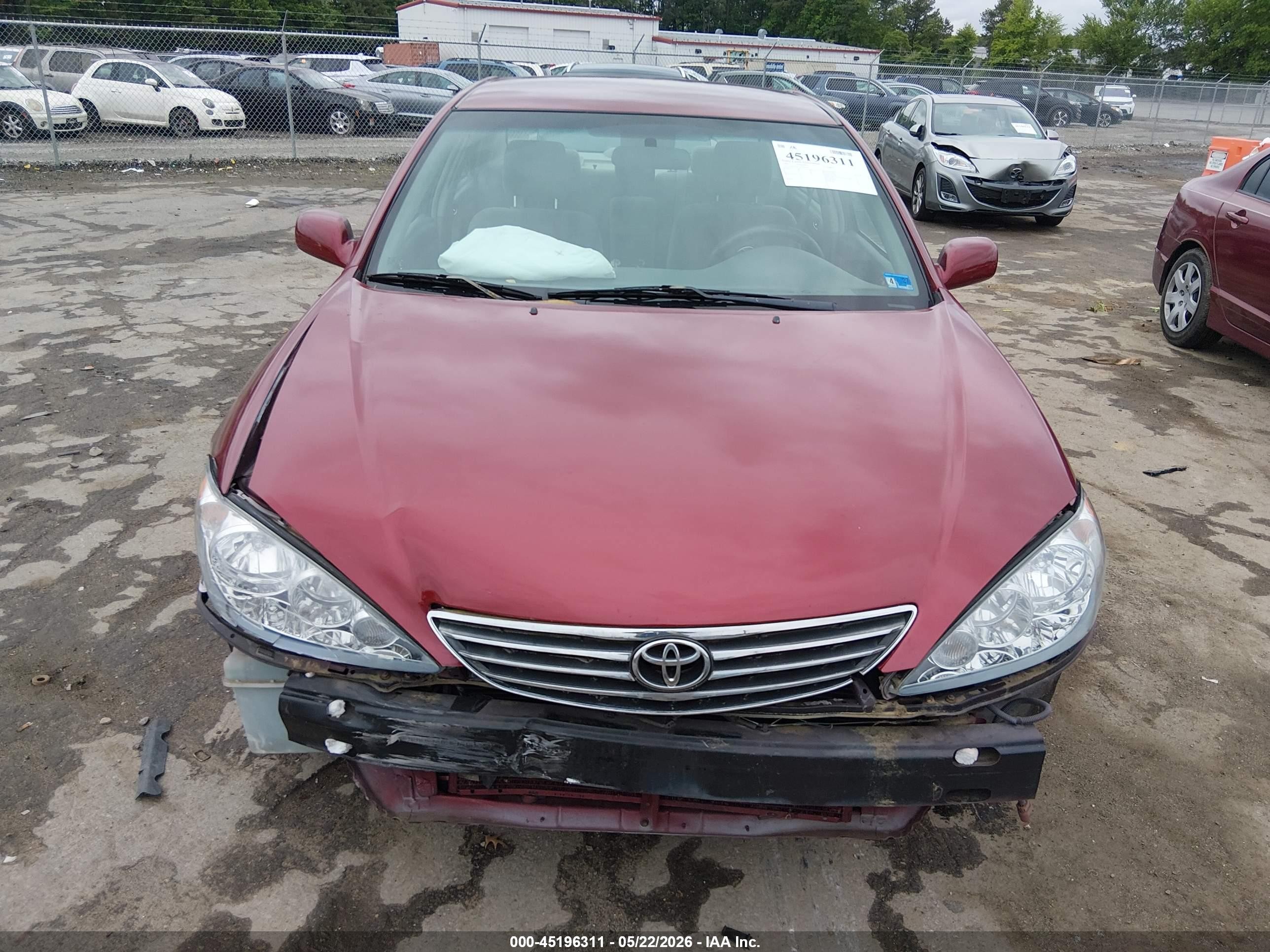 2005 Toyota Camry Le Burgundy vin: 4T1BE32K55U084600