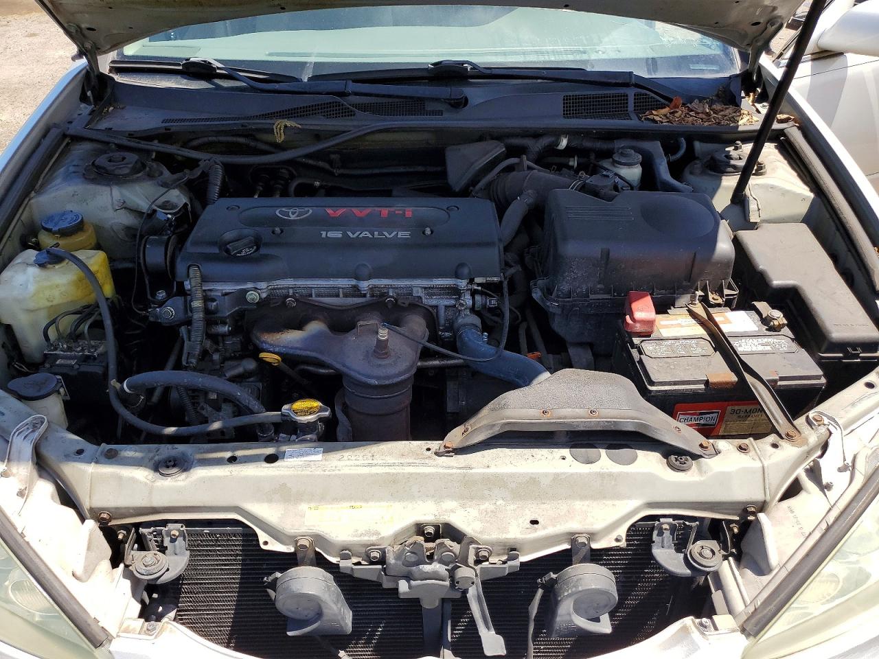 2005 Toyota Camry Le Silver vin: 4T1BE32K55U089666