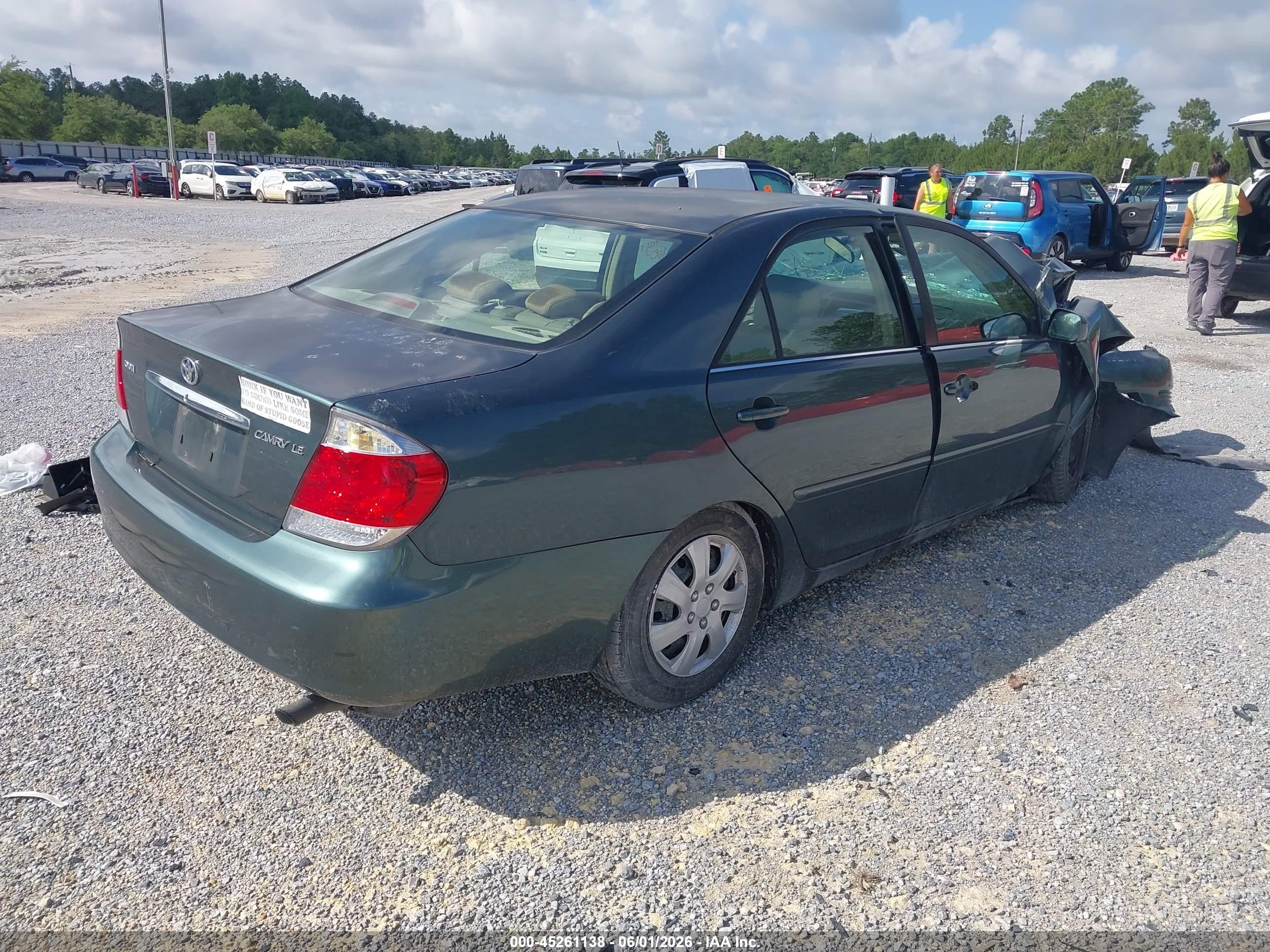 2005 Toyota Camry Le Зеленый vin: 4T1BE32K55U099680