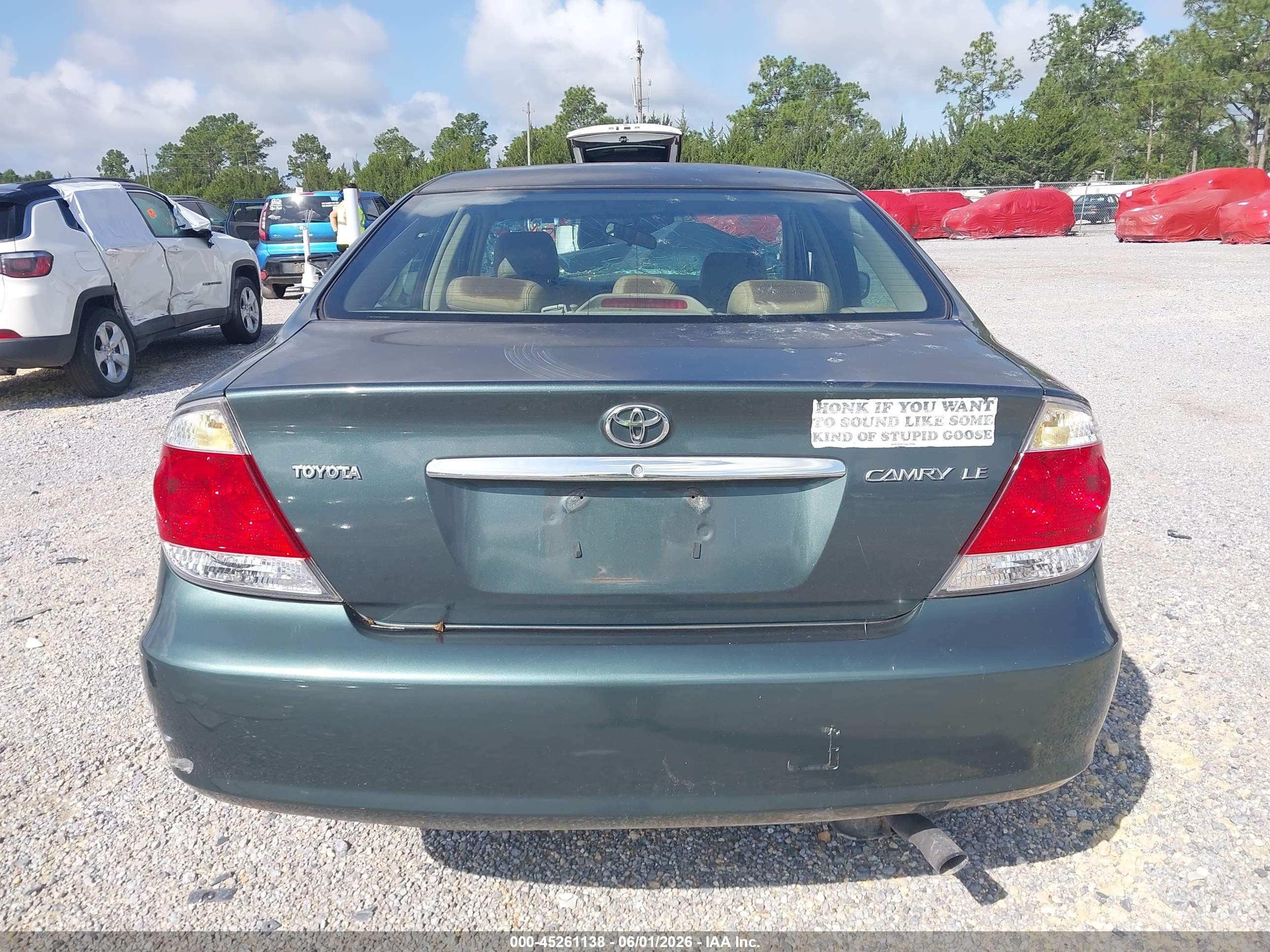 2005 Toyota Camry Le Зеленый vin: 4T1BE32K55U099680