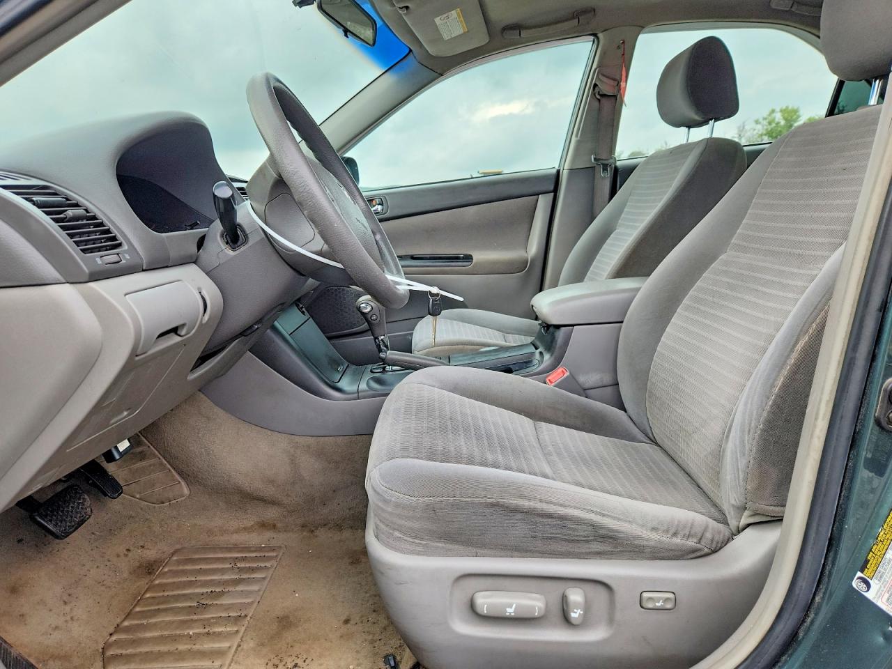 2005 Toyota Camry Le Teal vin: 4T1BE32K55U101752