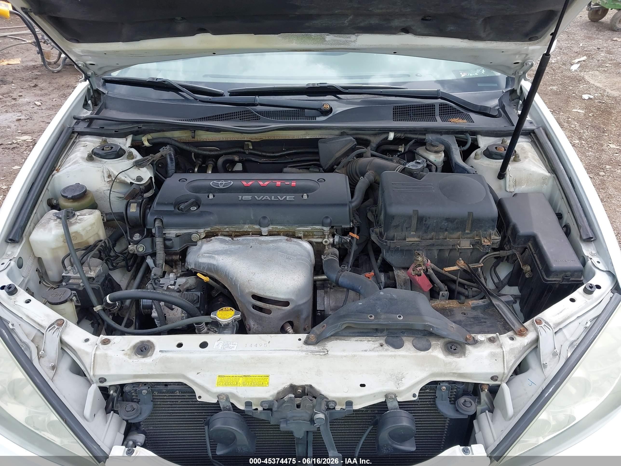 2005 Toyota Camry Le White vin: 4T1BE32K55U393399
