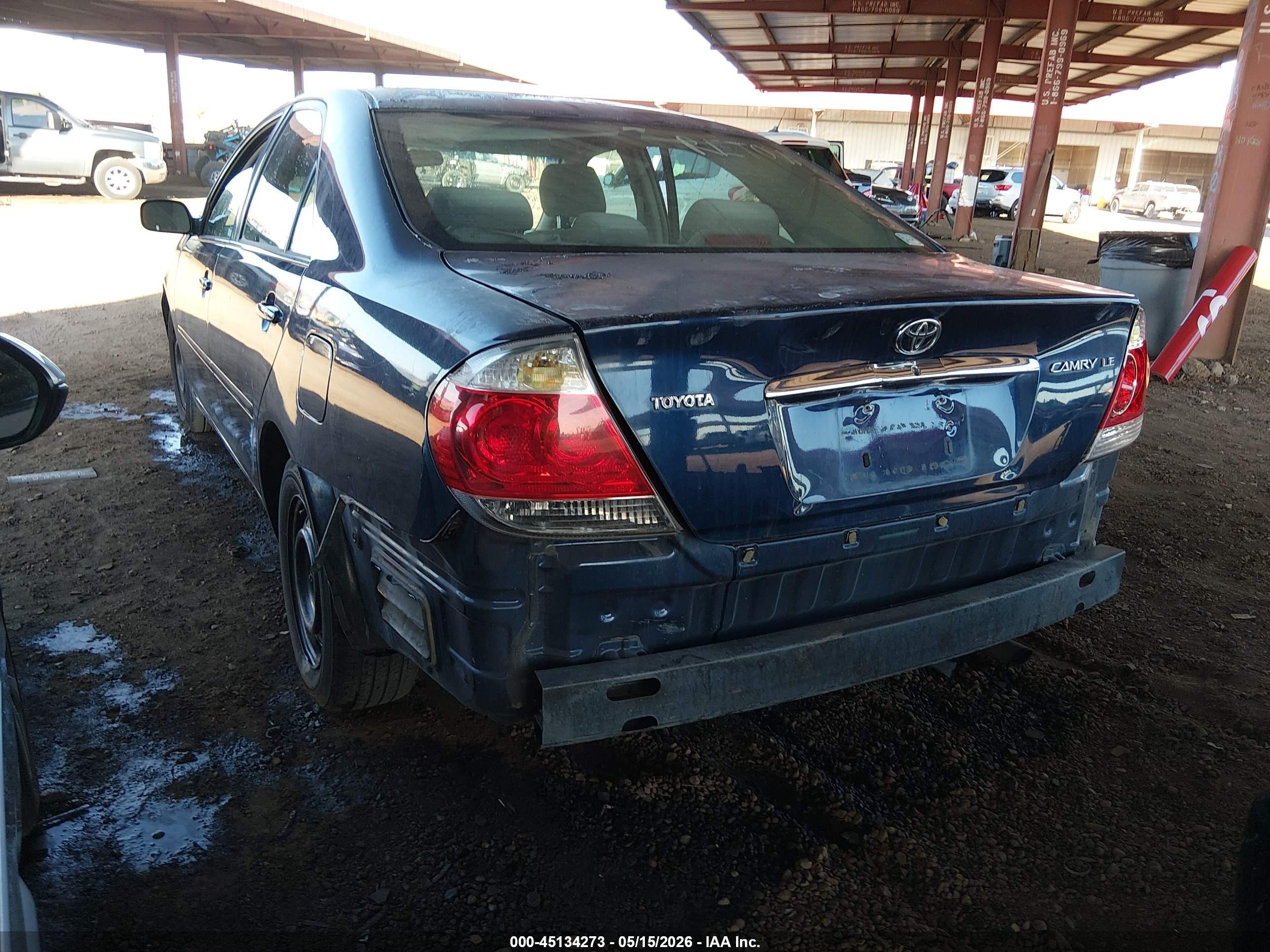 2005 Toyota Camry Le Blue vin: 4T1BE32K55U409553