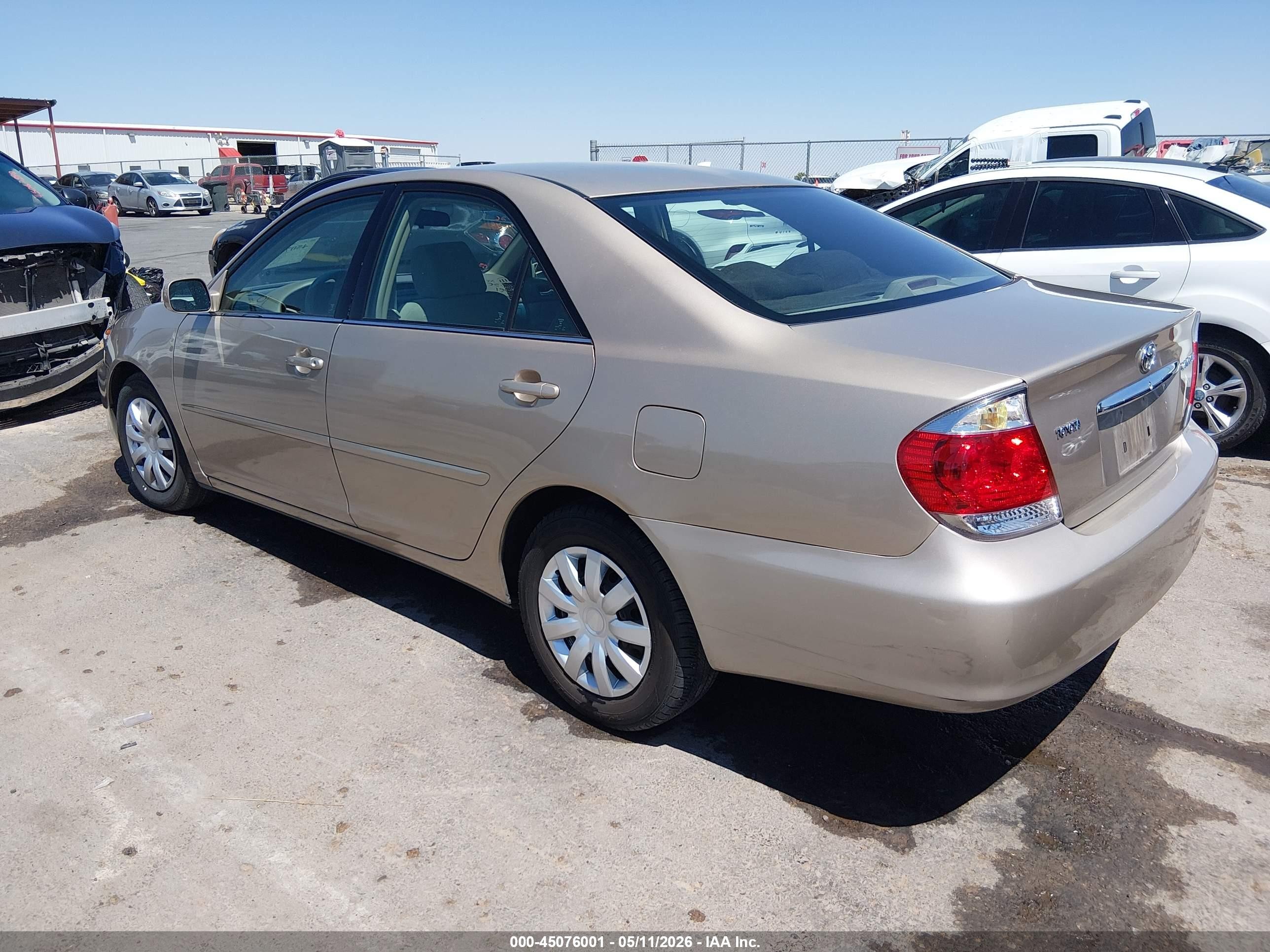 2005 Toyota Camry Le Pewter vin: 4T1BE32K55U413361