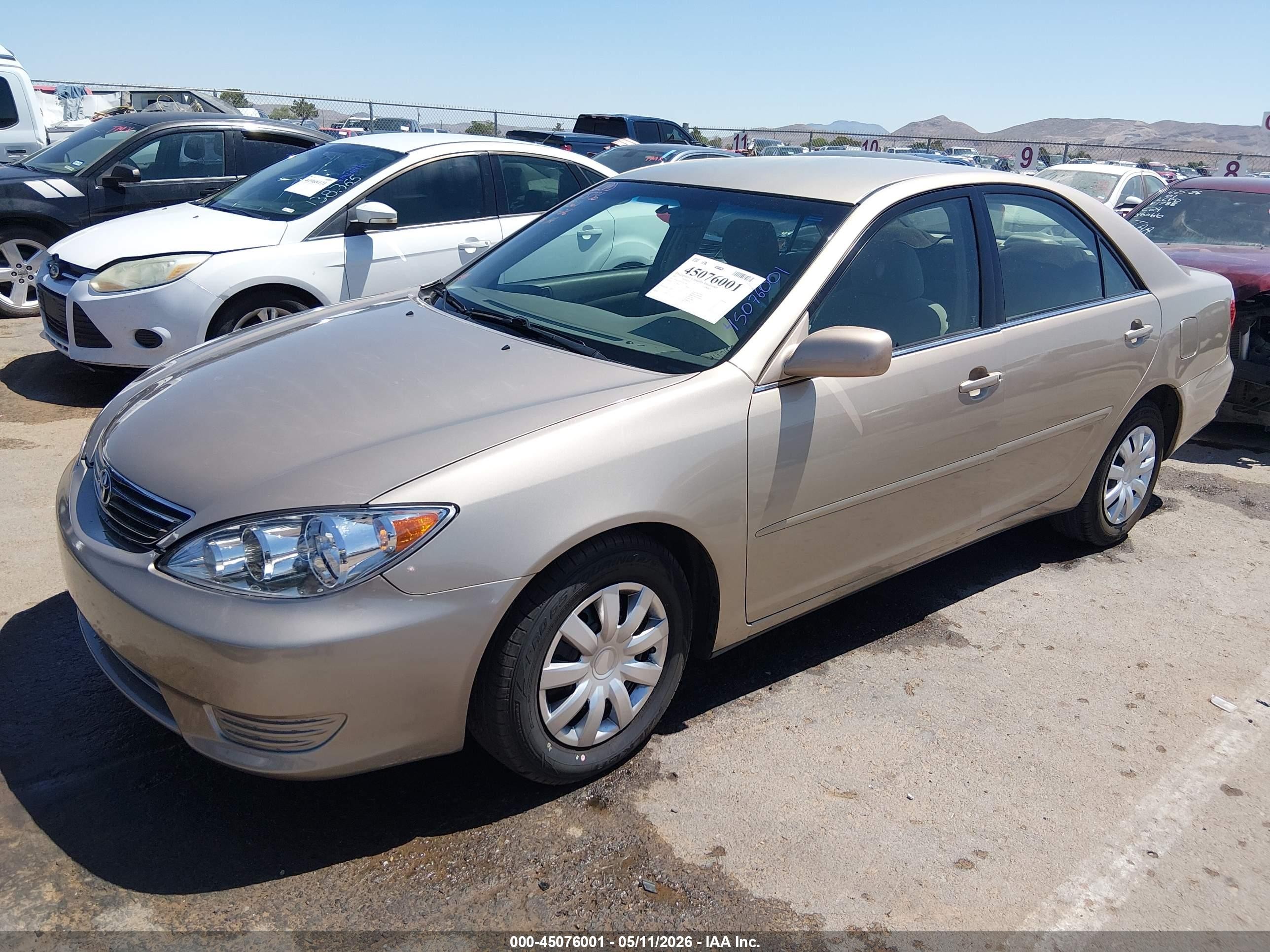 2005 Toyota Camry Le Pewter vin: 4T1BE32K55U413361