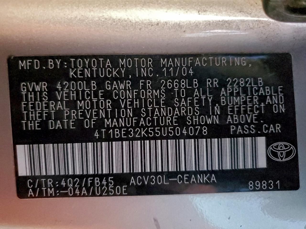 2005 Toyota Camry Le Silver vin: 4T1BE32K55U504078