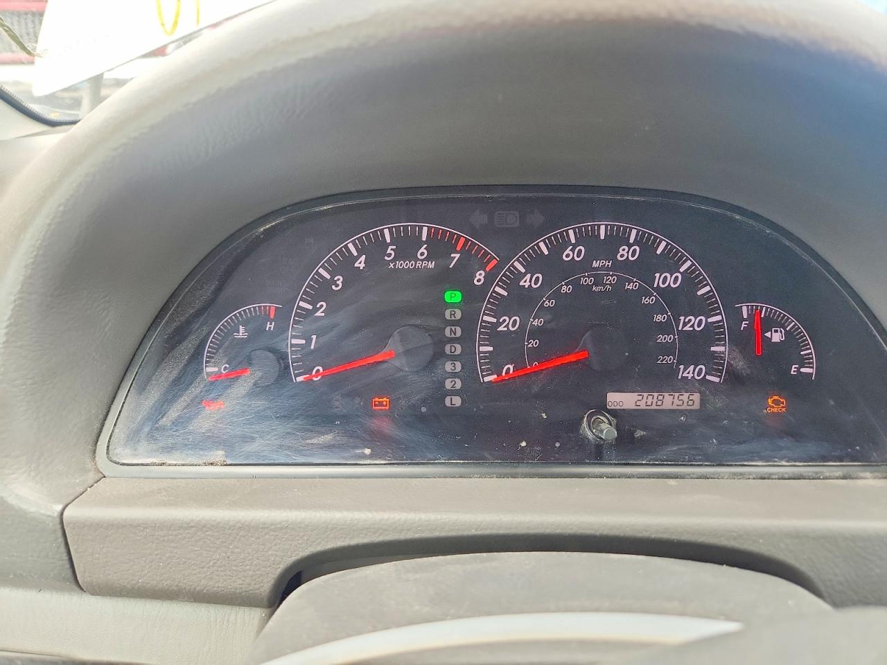 2005 Toyota Camry Le Silver vin: 4T1BE32K55U525853