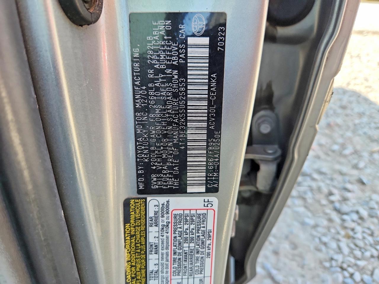 2005 Toyota Camry Le Silver vin: 4T1BE32K55U525853
