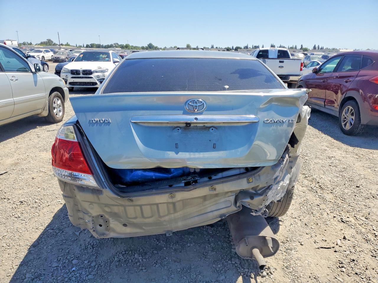 2005 Toyota Camry Le Зеленый vin: 4T1BE32K55U529451