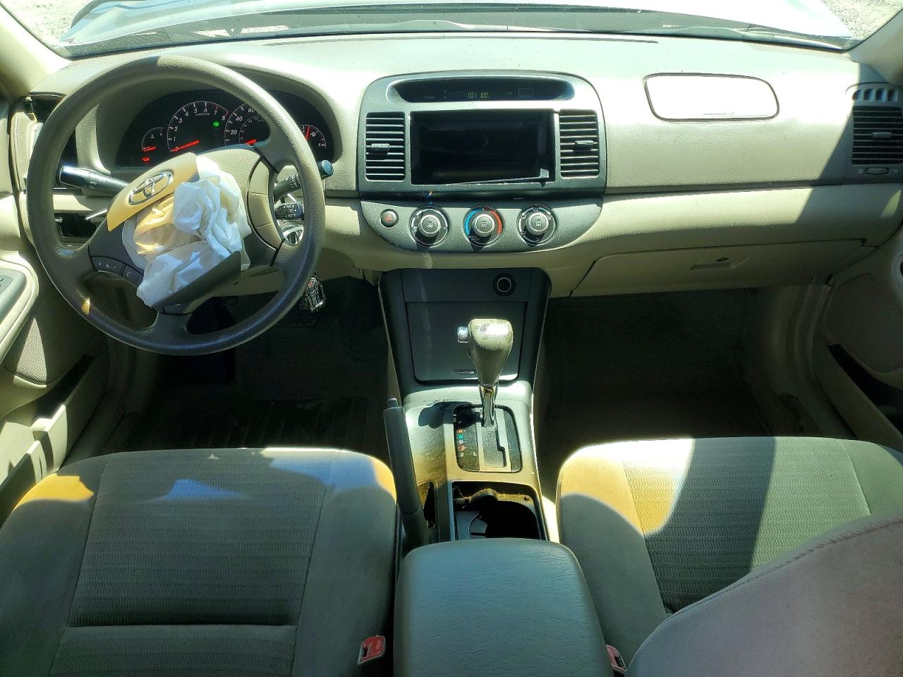 2005 Toyota Camry Le Зеленый vin: 4T1BE32K55U529451