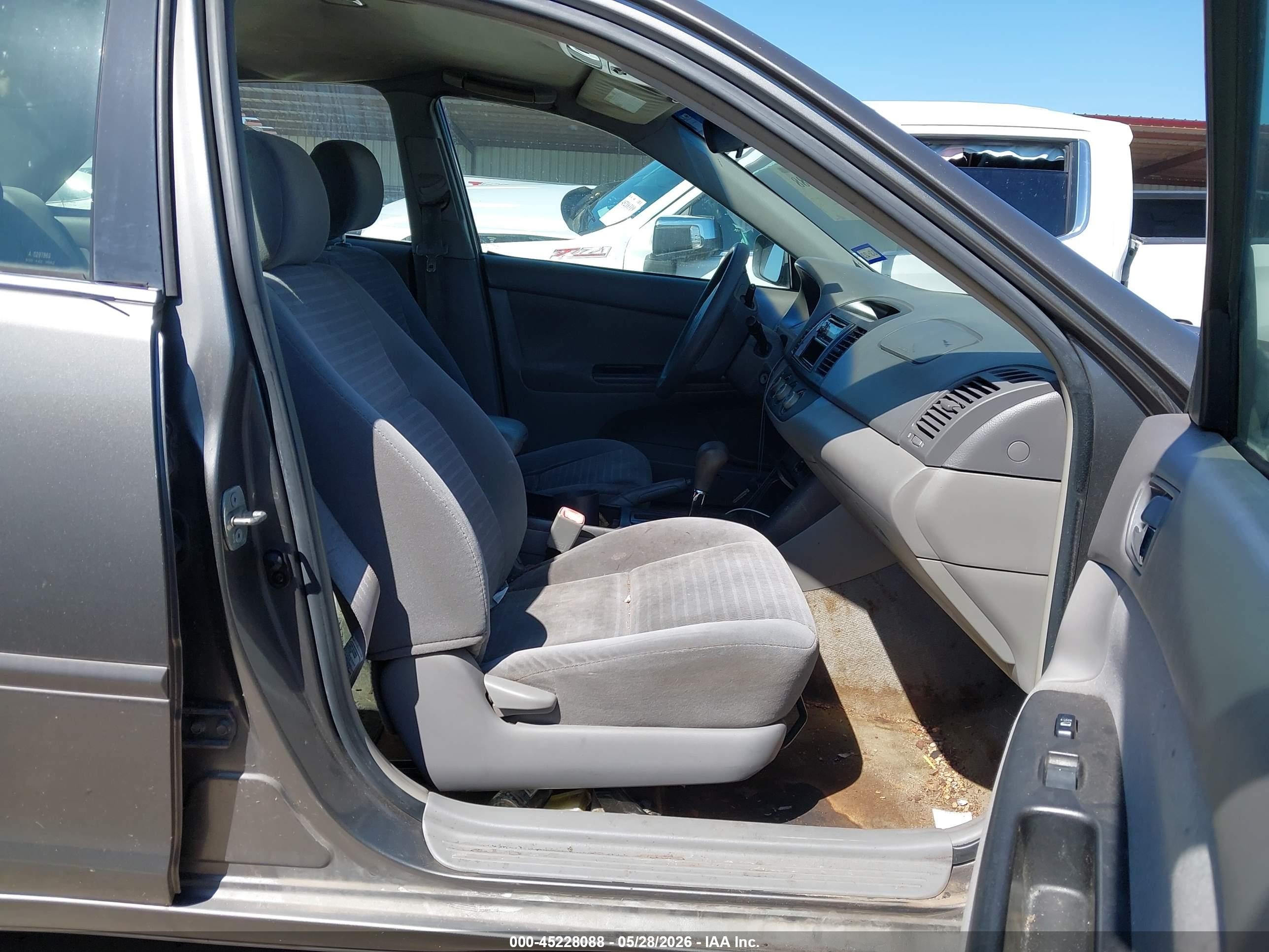 2005 Toyota Camry Std Brown vin: 4T1BE32K55U569111