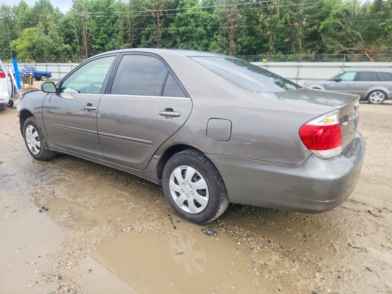 2005 Toyota Camry Standard Серый vin: 4T1BE32K55U572803