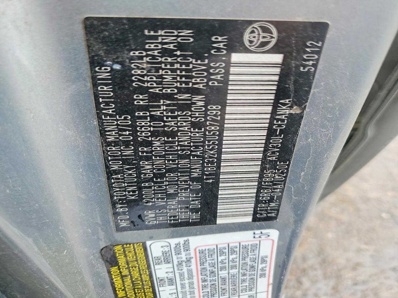 2005 Toyota Camry Le Gray vin: 4T1BE32K55U587298