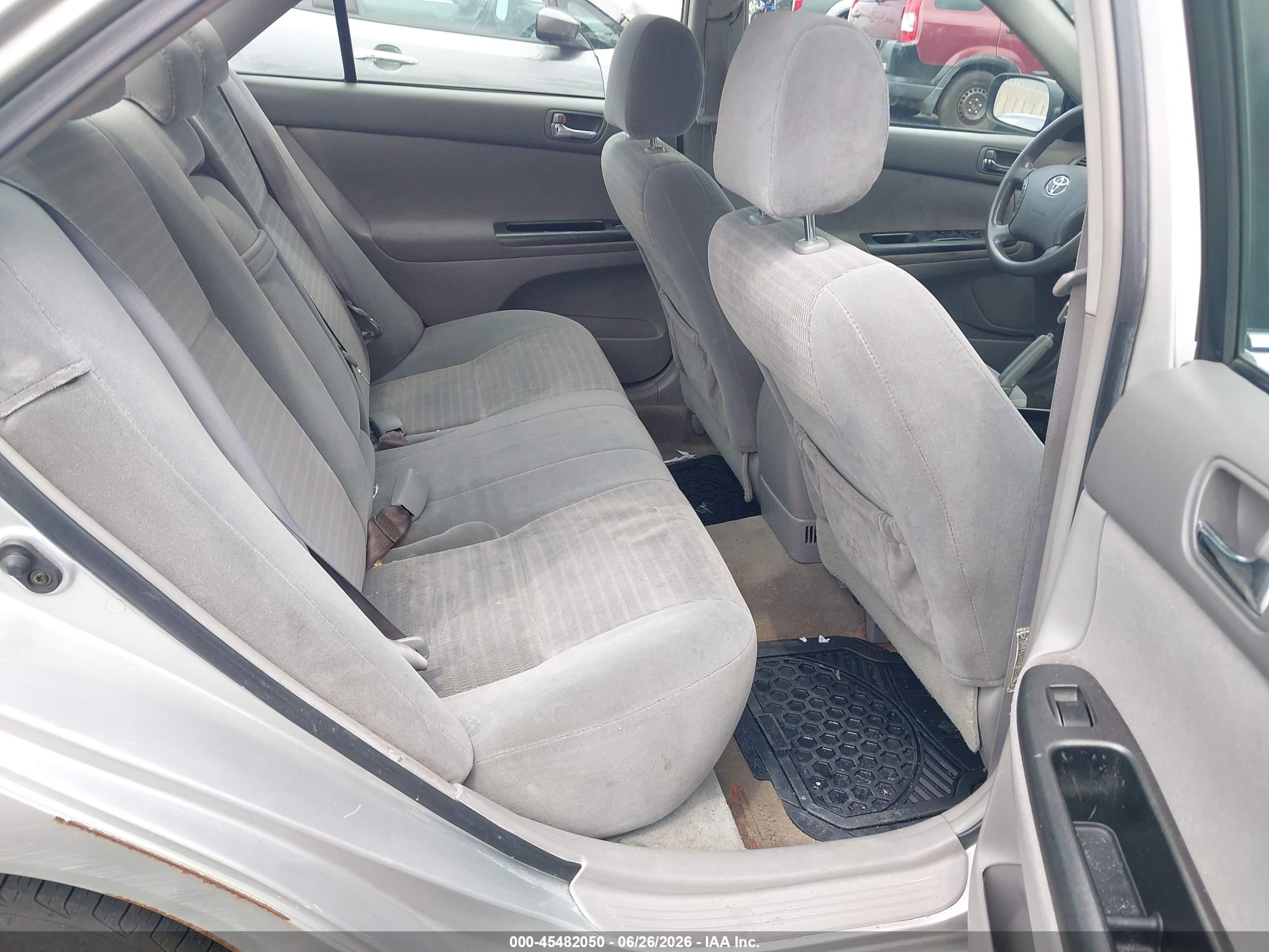2005 Toyota Camry Std Серебряный vin: 4T1BE32K55U611034