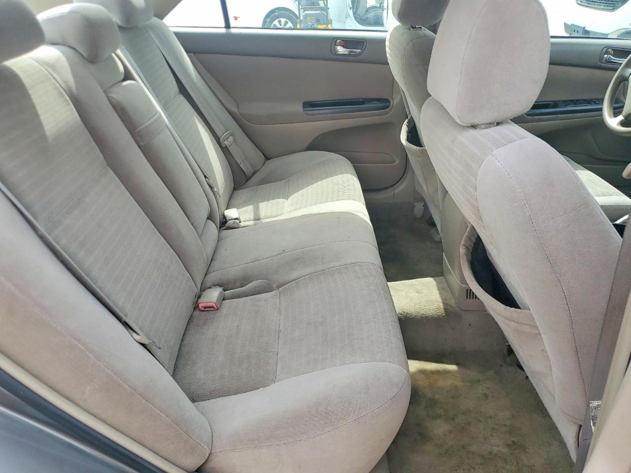 2005 Toyota Camry Le Gray vin: 4T1BE32K55U629405
