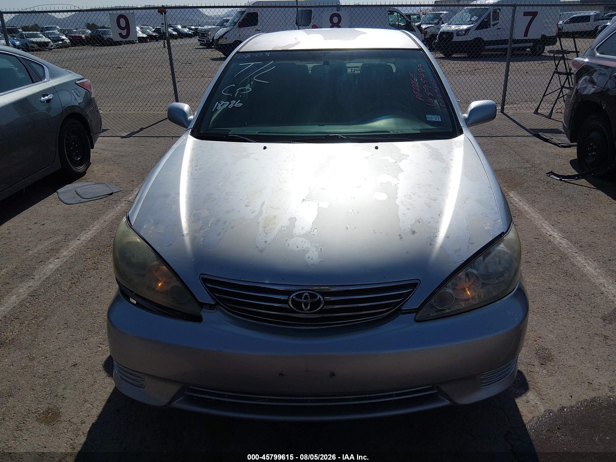 2005 Toyota Camry Le Серебряный vin: 4T1BE32K55U949064