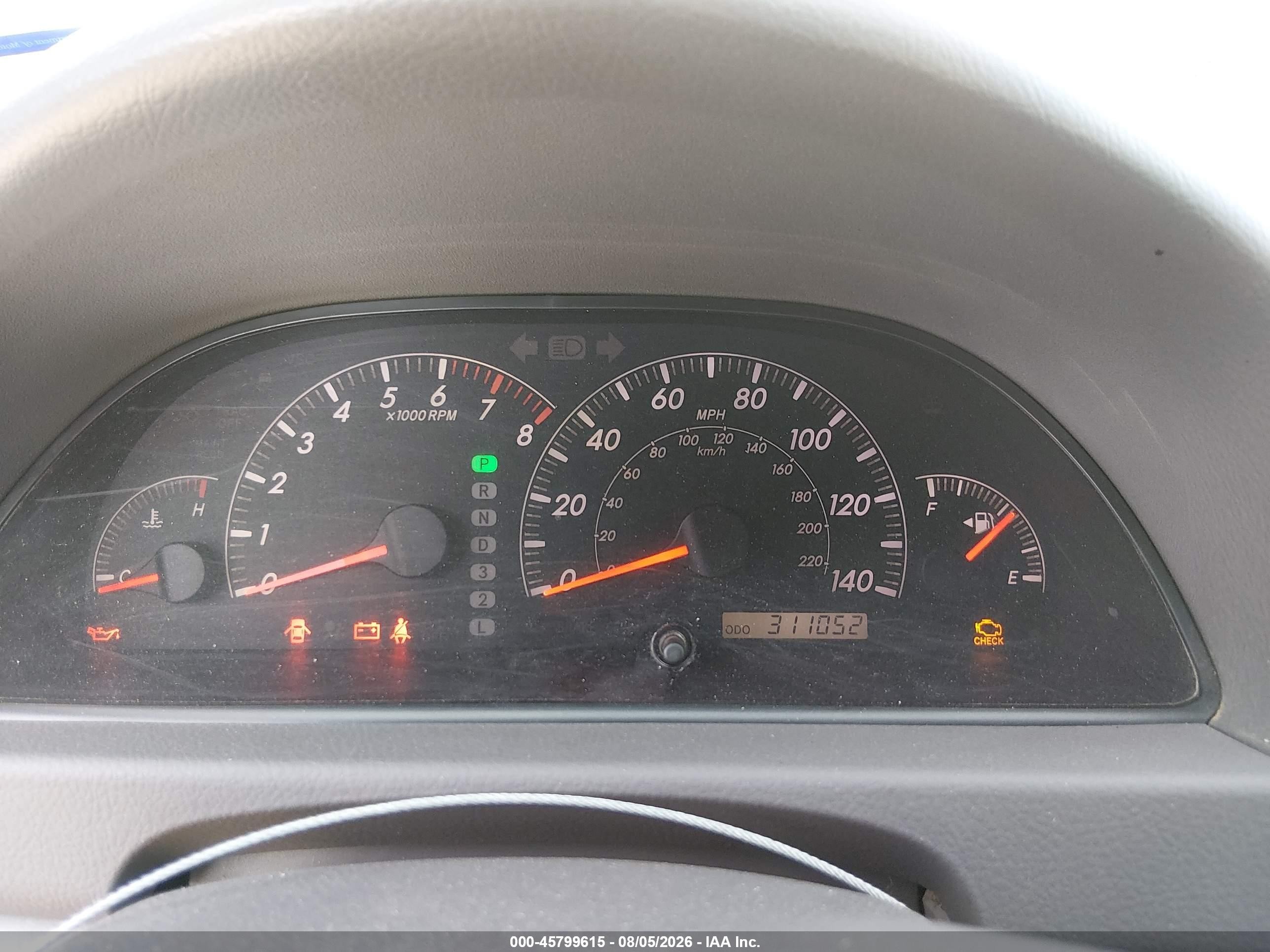 2005 Toyota Camry Le Серебряный vin: 4T1BE32K55U949064