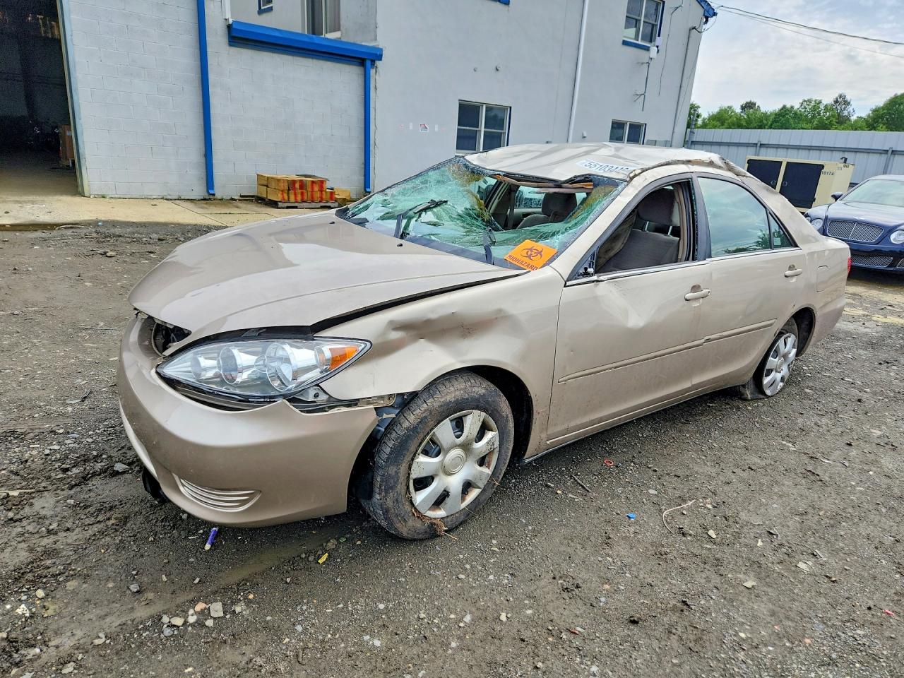 2005 Toyota Camry Le Бежевый vin: 4T1BE32K55U955978
