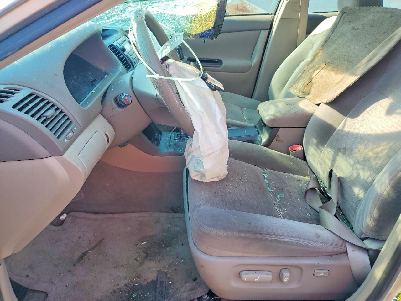 2005 Toyota Camry Le Бежевый vin: 4T1BE32K55U955978