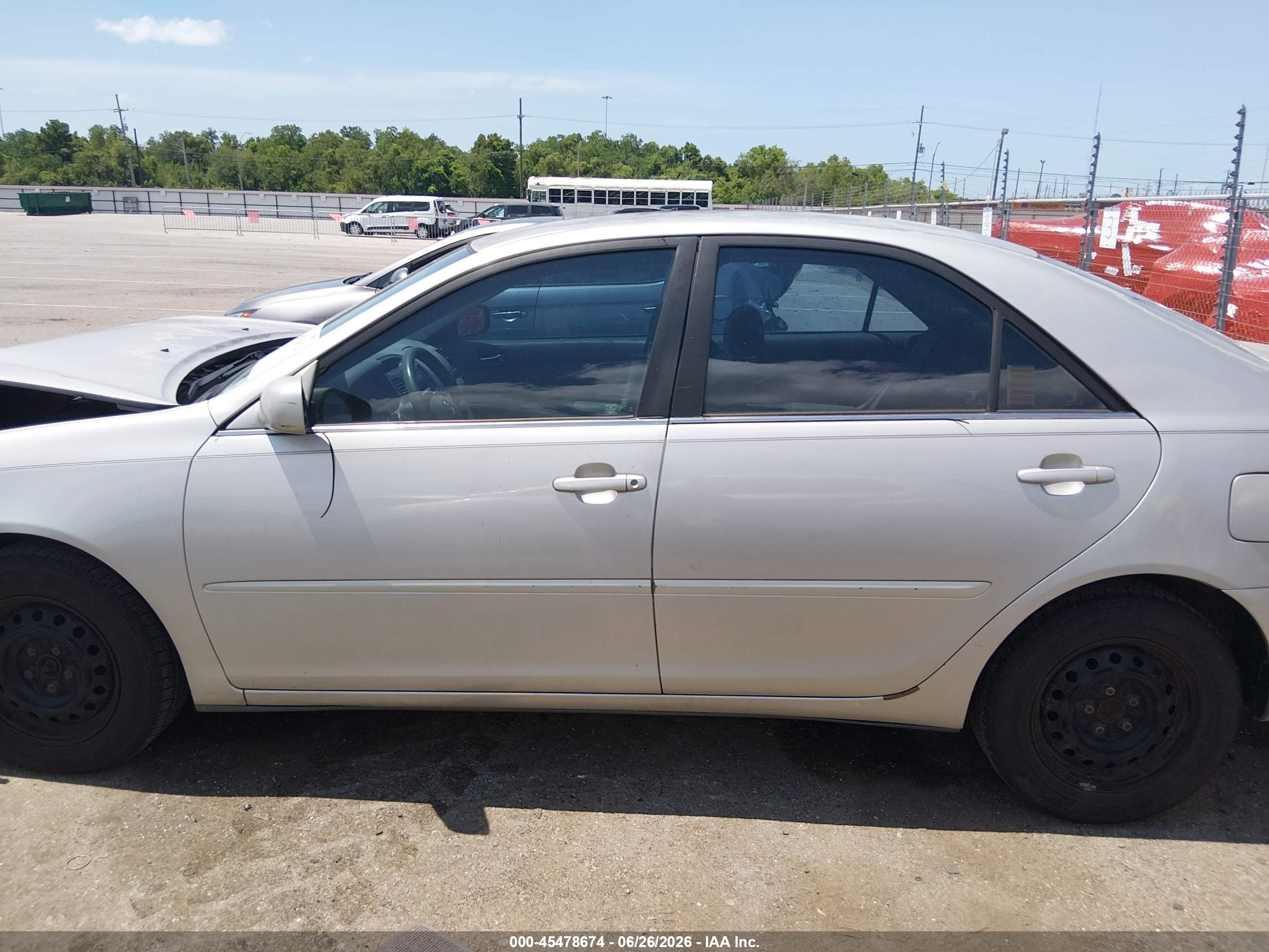2006 Toyota Camry Le Silver vin: 4T1BE32K56U114101