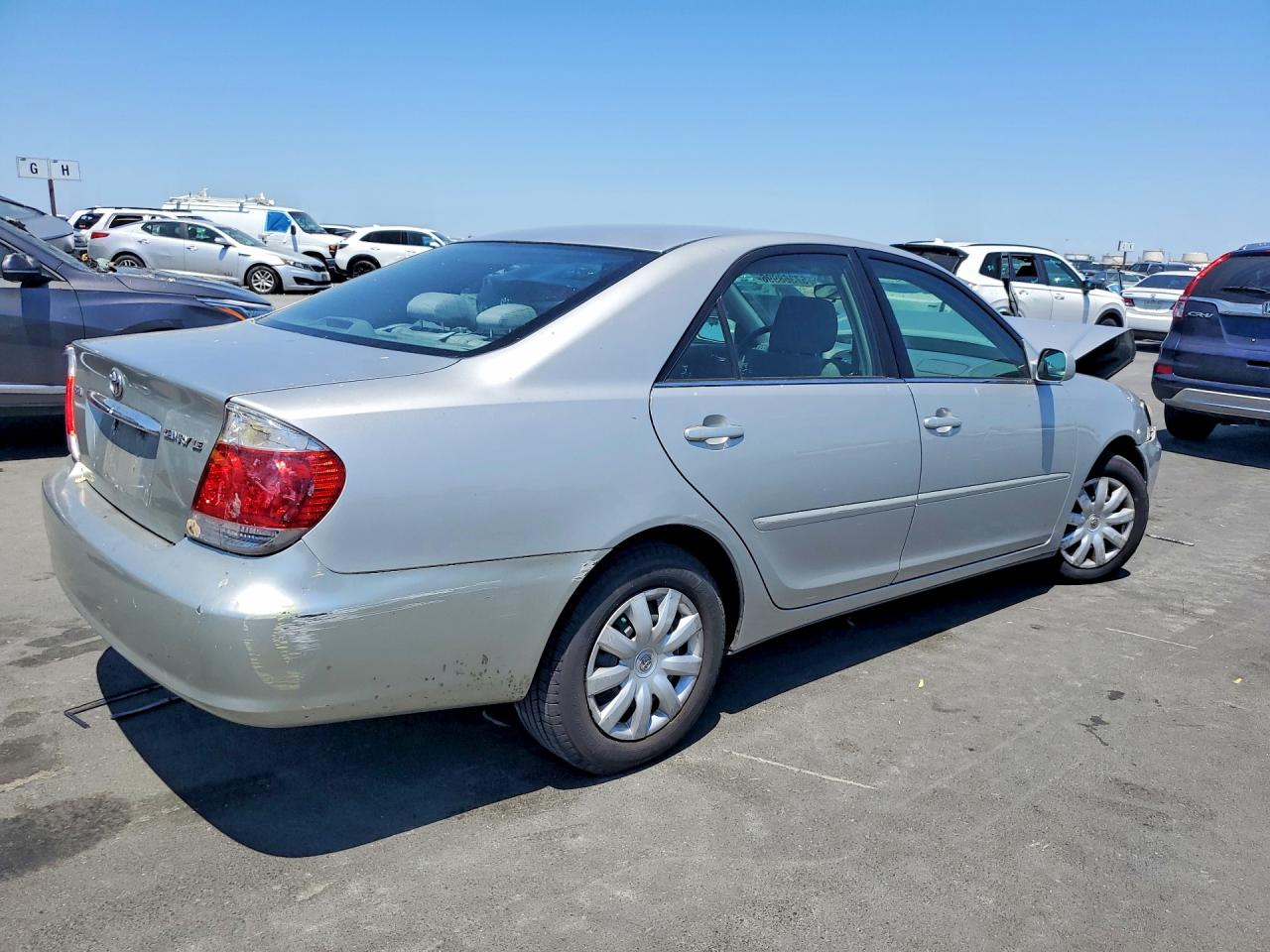 2006 Toyota Camry Le Silver vin: 4T1BE32K56U119072