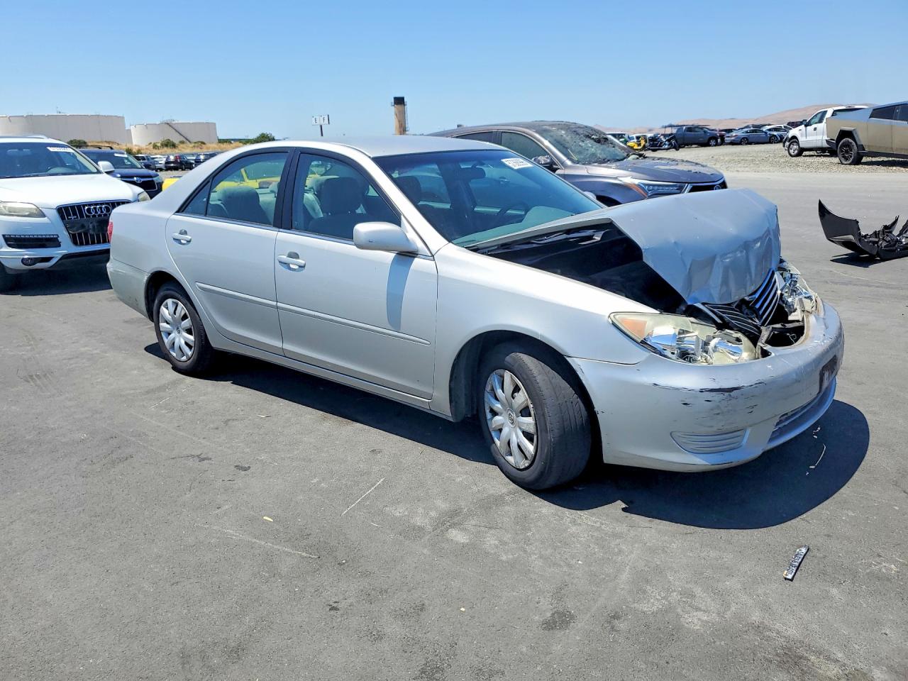 2006 Toyota Camry Le Silver vin: 4T1BE32K56U119072