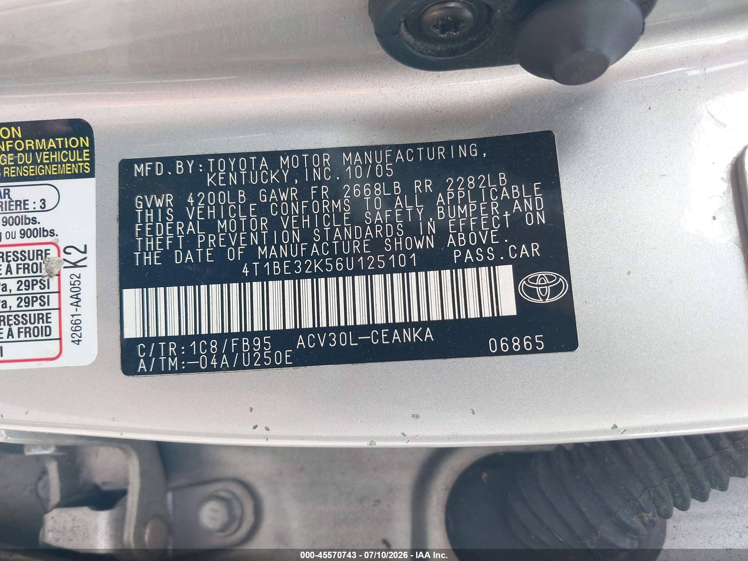 2006 Toyota Camry Le Silver vin: 4T1BE32K56U125101