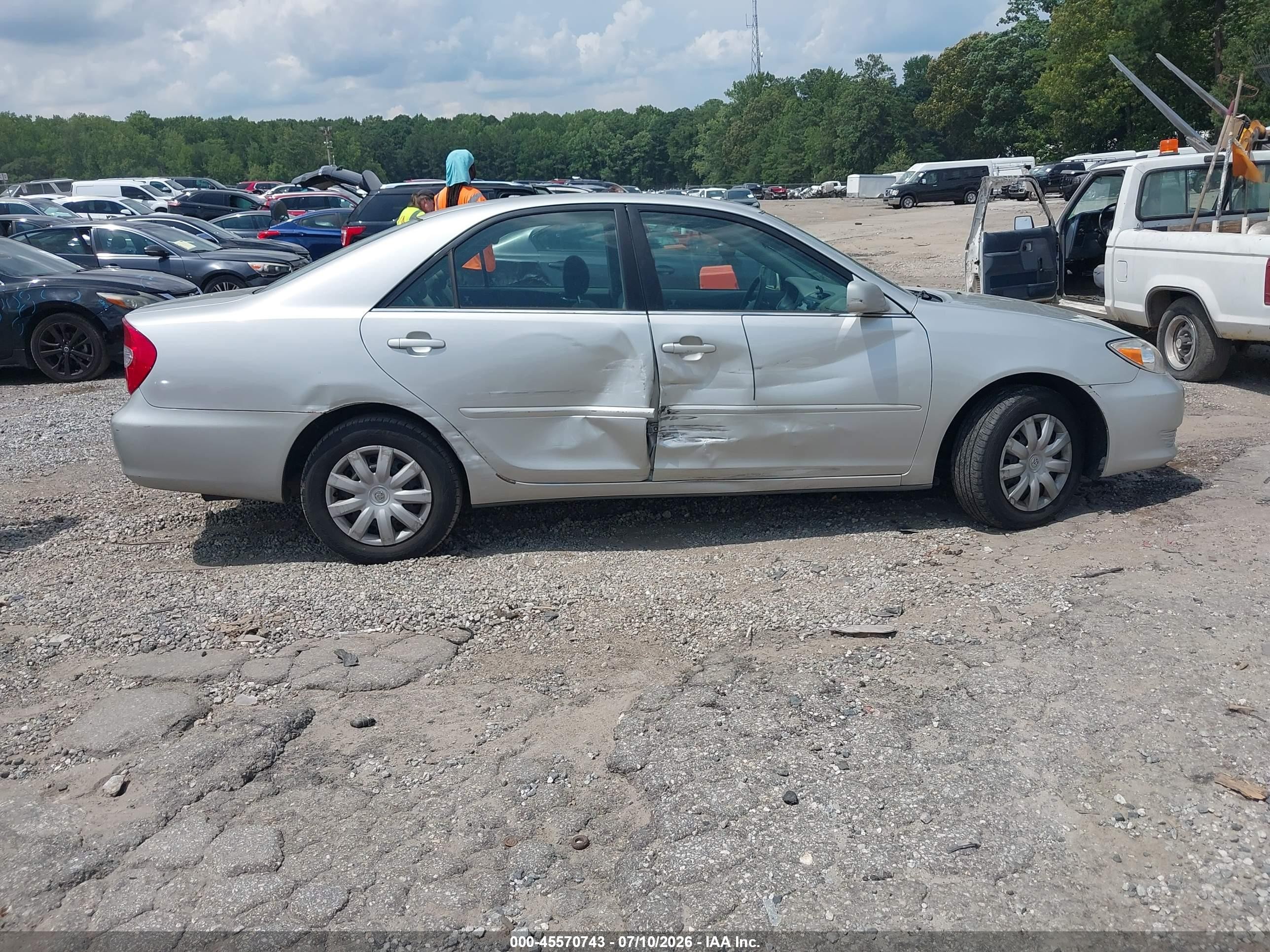 2006 Toyota Camry Le Silver vin: 4T1BE32K56U125101