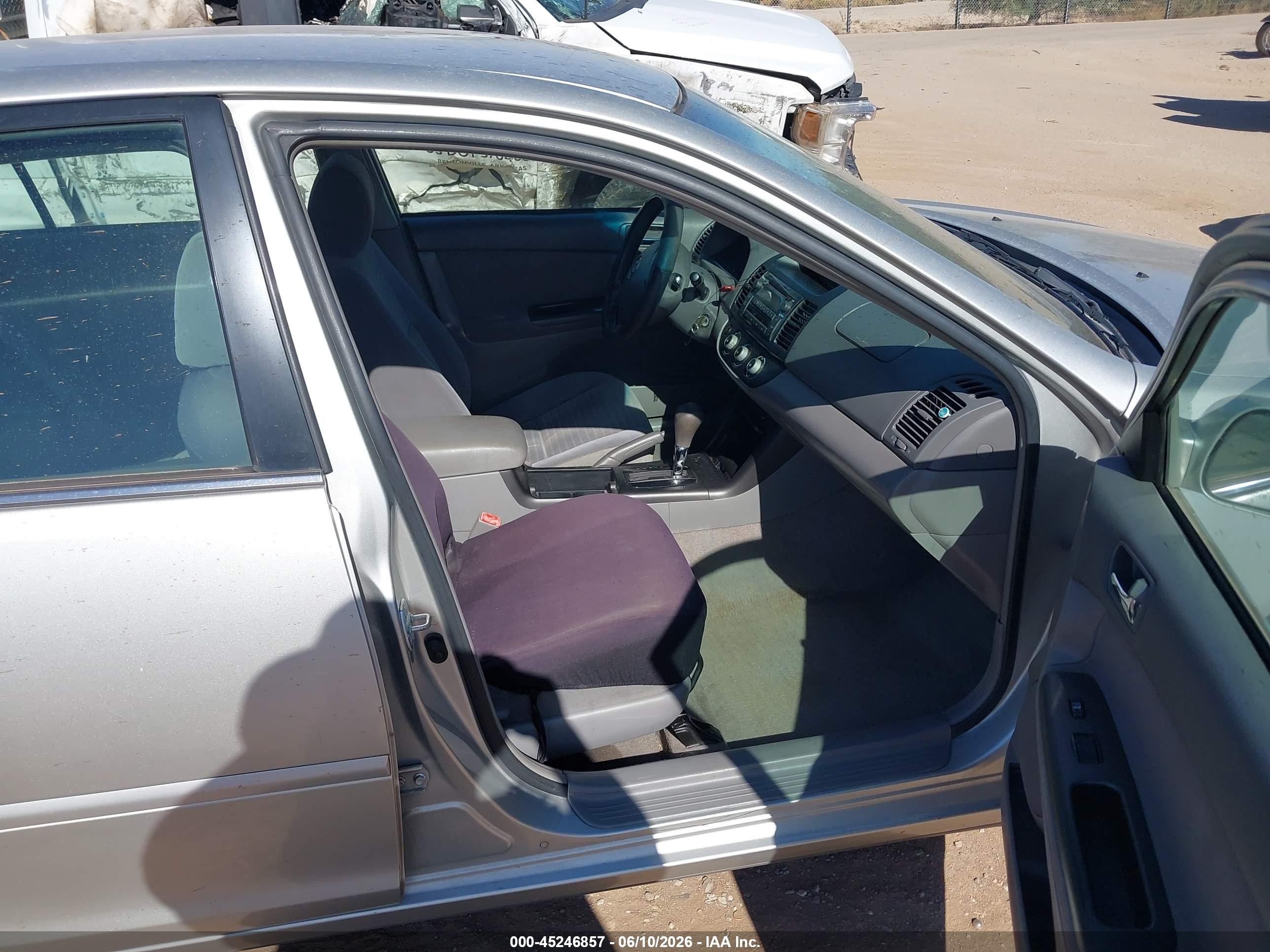2006 Toyota Camry Std Silver vin: 4T1BE32K56U142903
