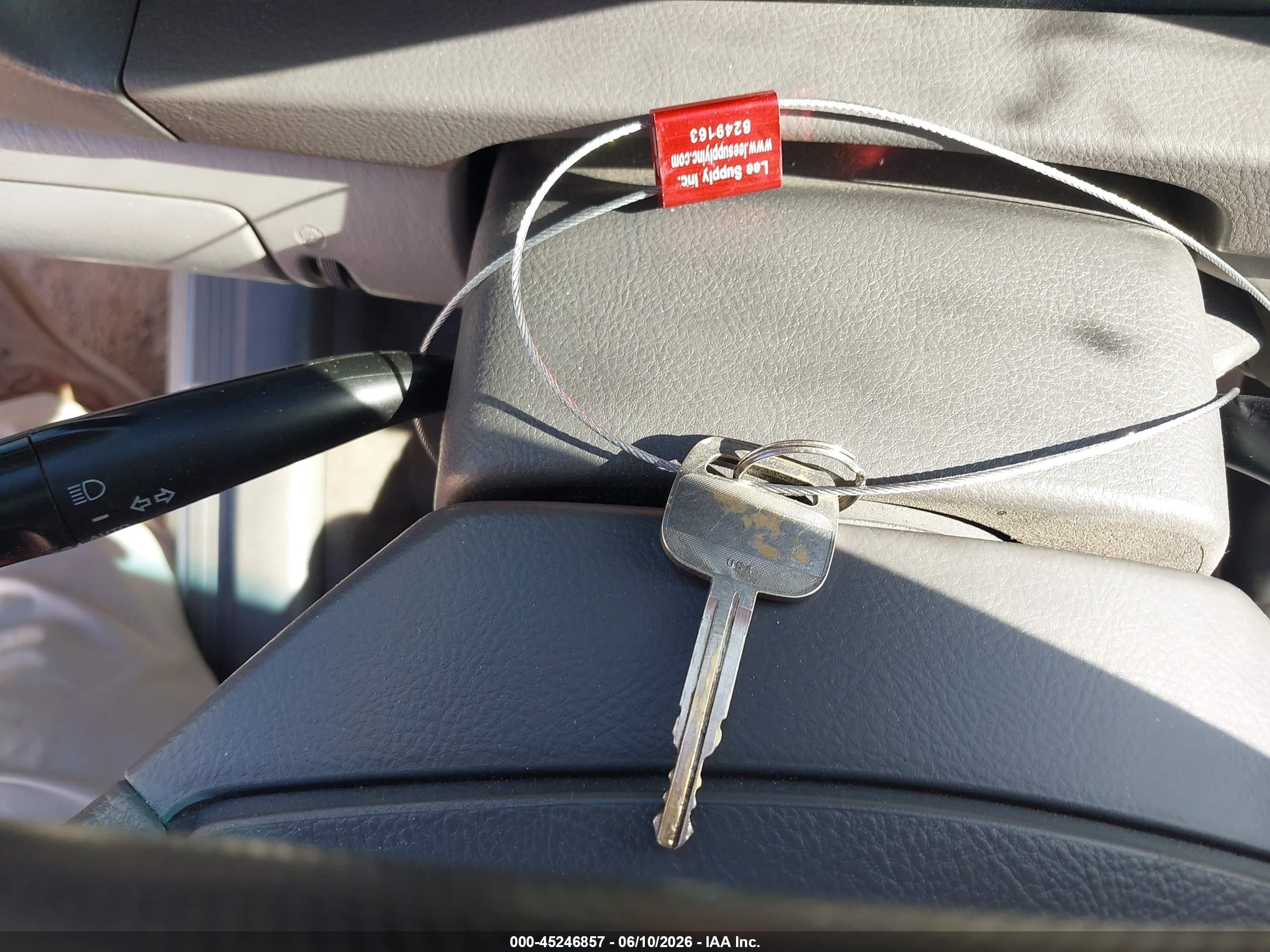 2006 Toyota Camry Std Silver vin: 4T1BE32K56U142903