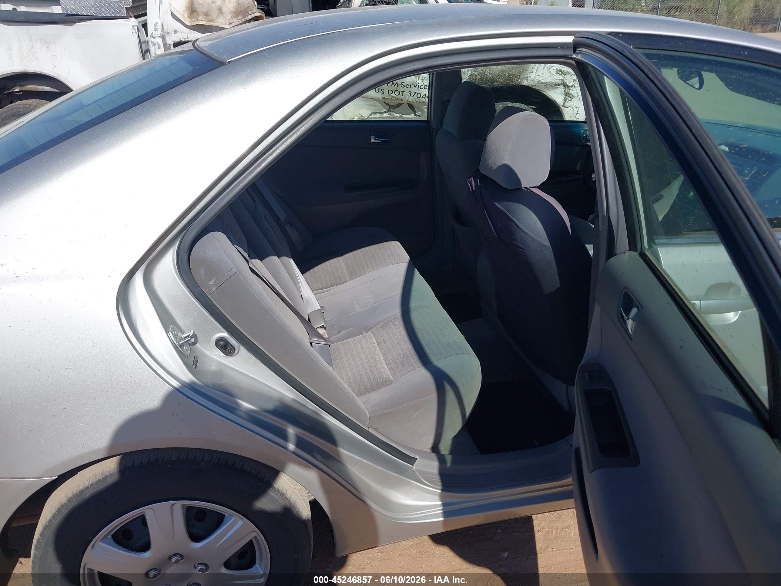 2006 Toyota Camry Std Silver vin: 4T1BE32K56U142903