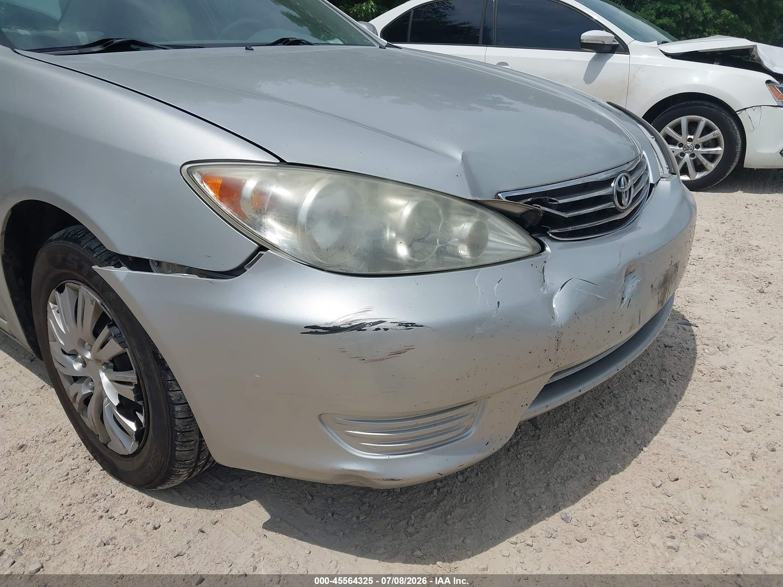 2006 Toyota Camry Le Серебряный vin: 4T1BE32K56U157952