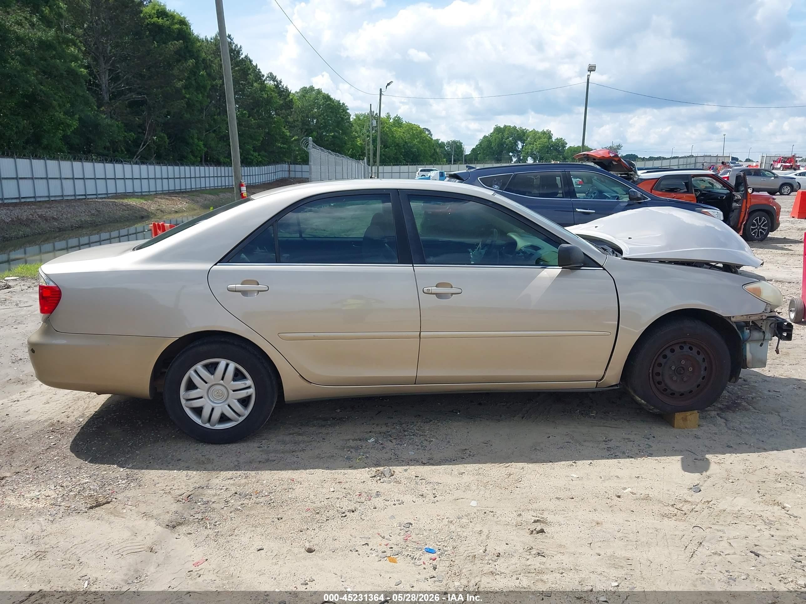 2006 Toyota Camry Std Beige vin: 4T1BE32K56U646853