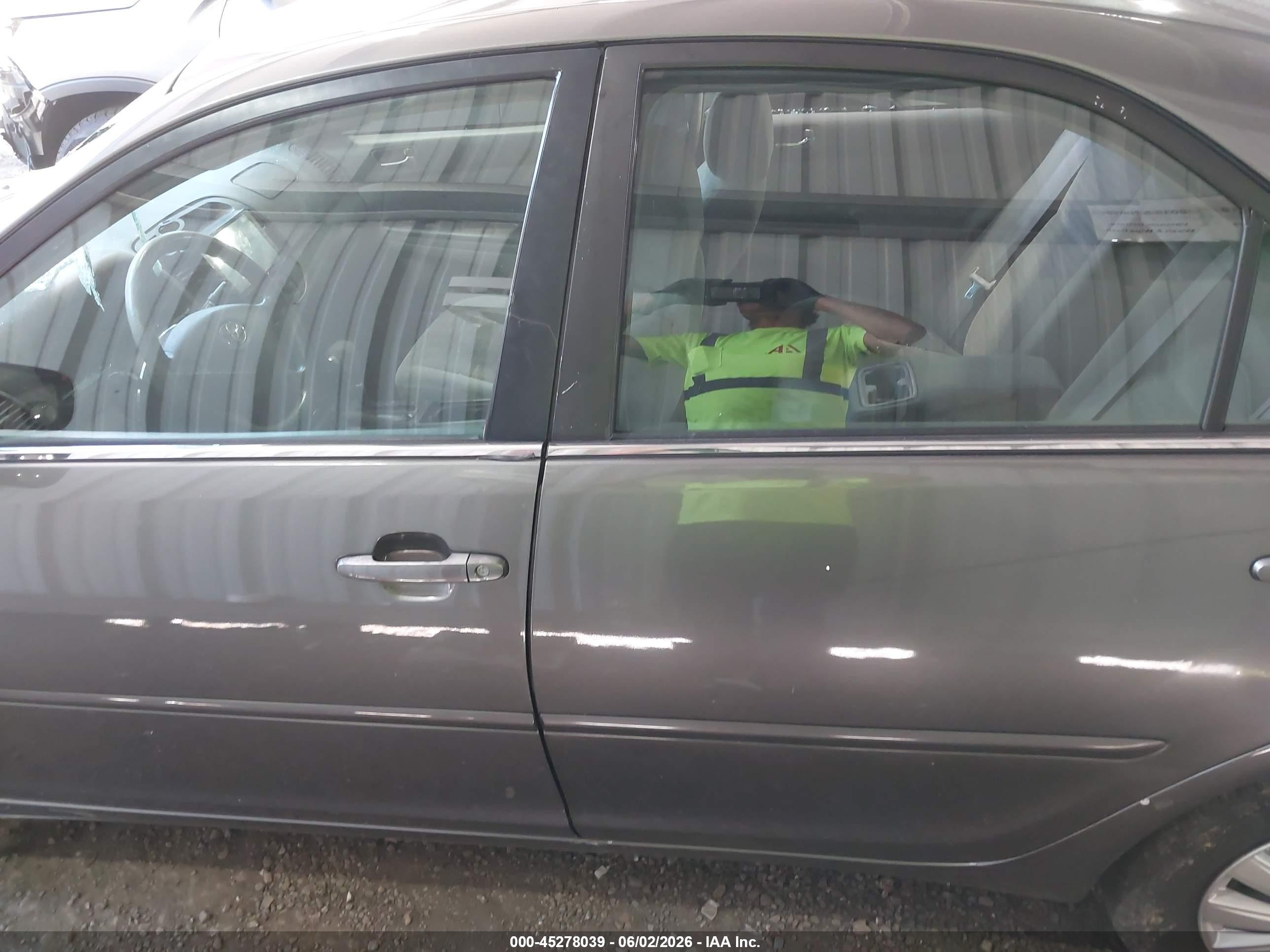 2006 Toyota Camry Std Gray vin: 4T1BE32K56U670201