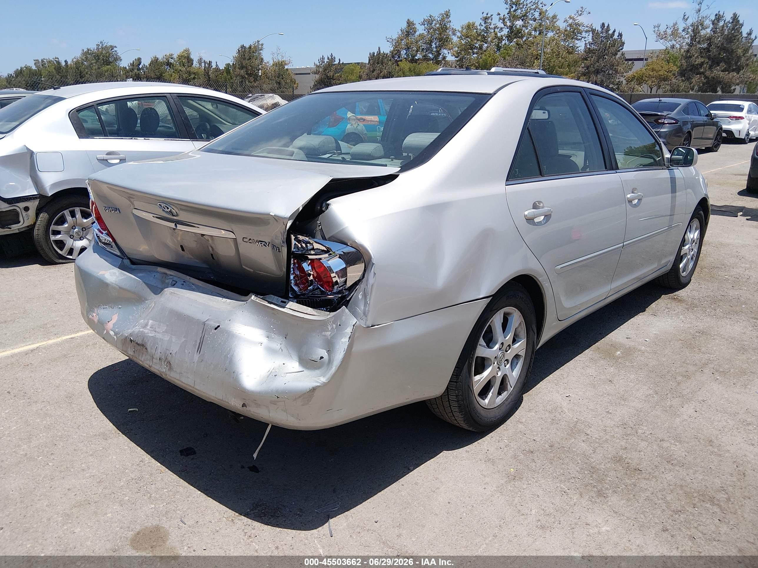 2006 Toyota Camry Xle Silver vin: 4T1BE32K56U680677