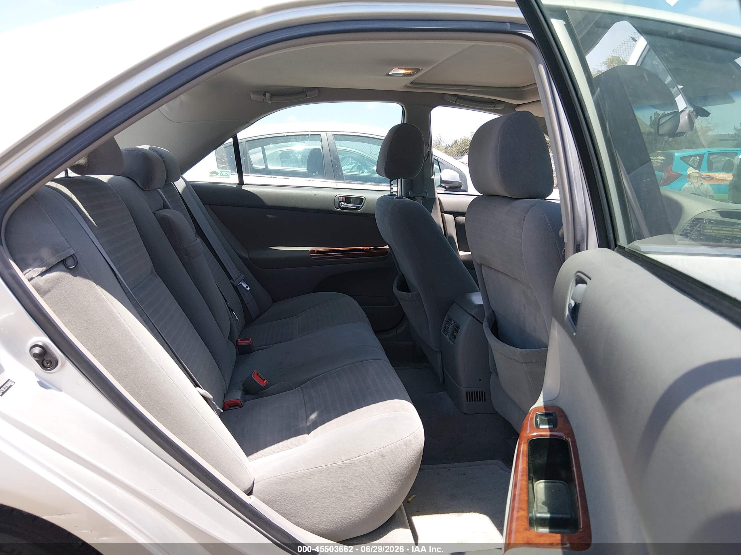 2006 Toyota Camry Xle Silver vin: 4T1BE32K56U680677