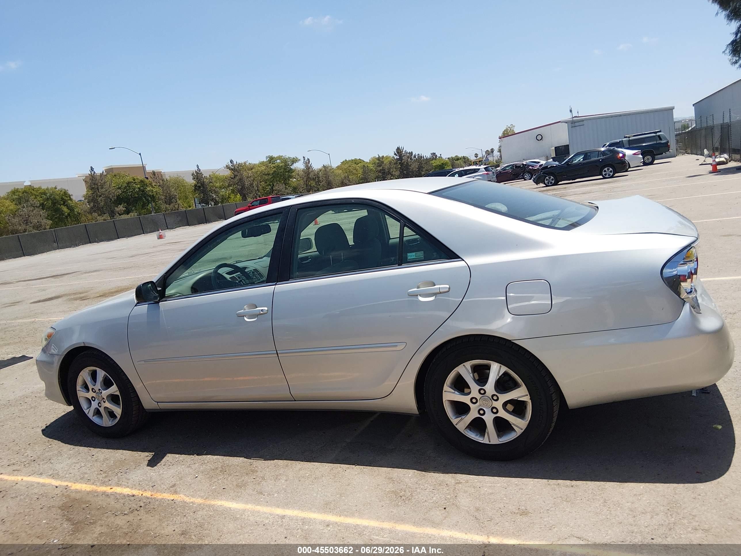2006 Toyota Camry Xle Silver vin: 4T1BE32K56U680677