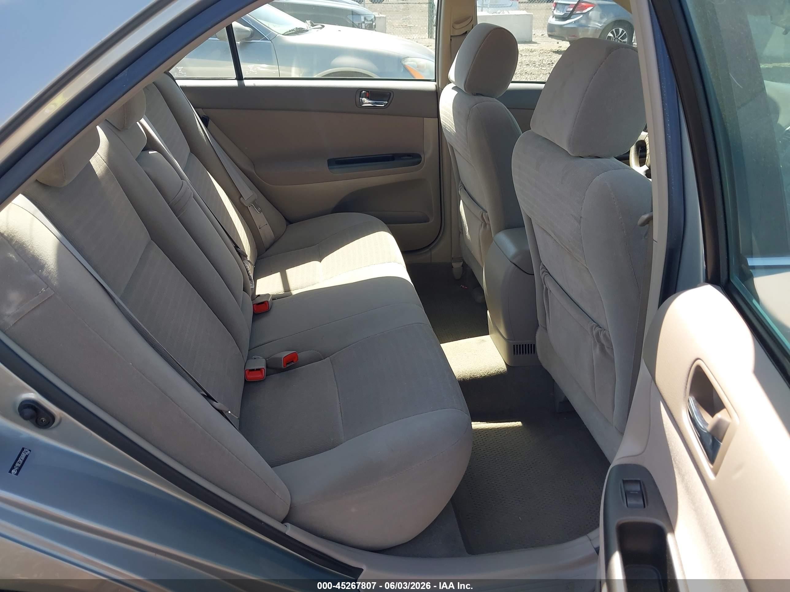 2006 Toyota Camry Le Silver vin: 4T1BE32K56U685216