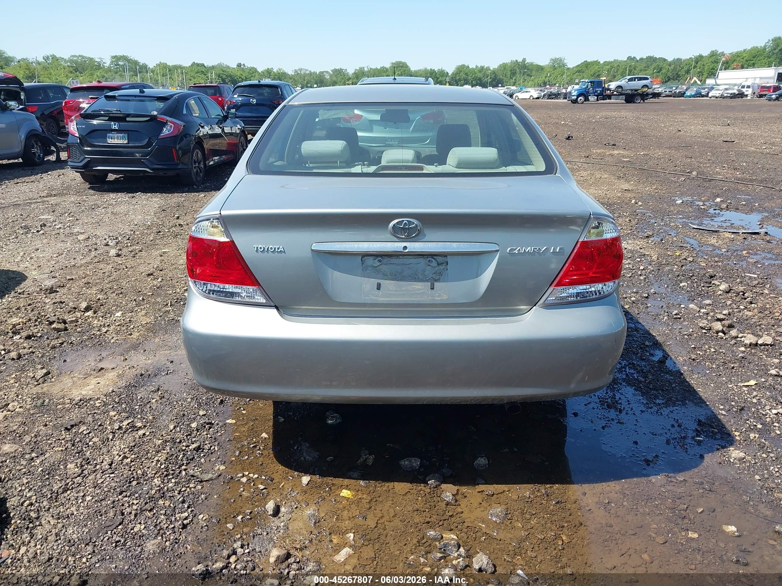 2006 Toyota Camry Le Silver vin: 4T1BE32K56U685216