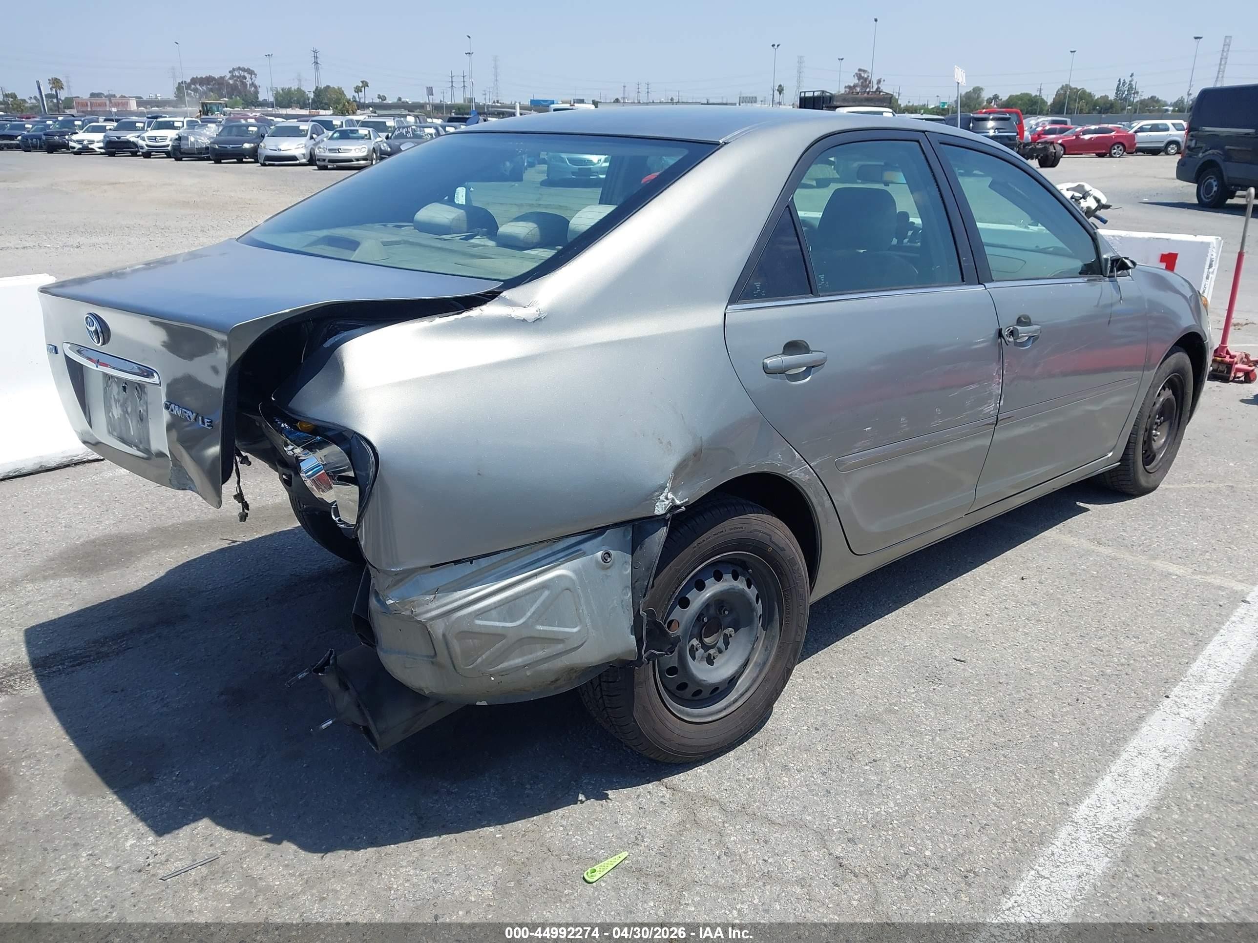 2006 Toyota Camry Le Silver vin: 4T1BE32K56U703228
