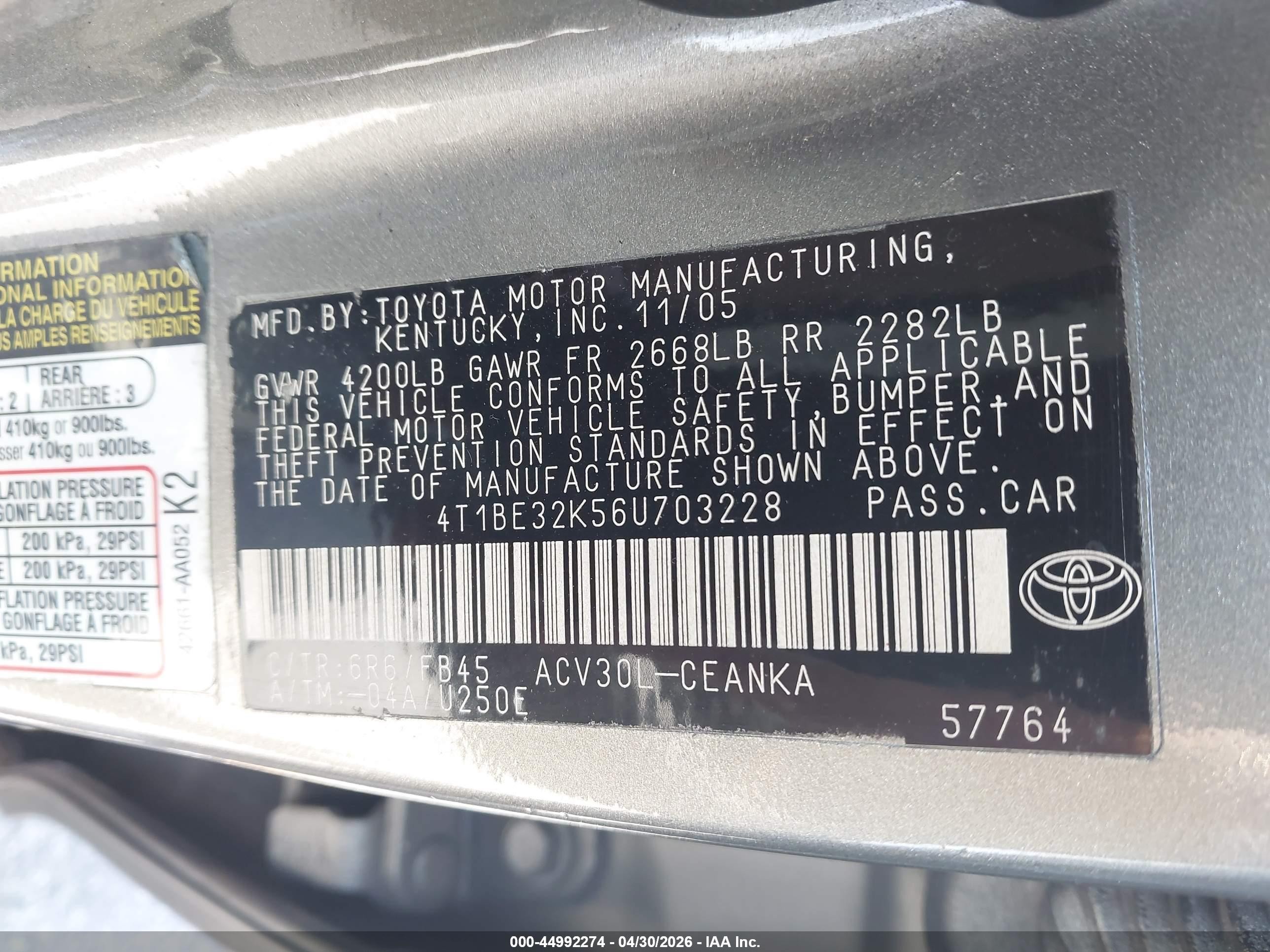 2006 Toyota Camry Le Silver vin: 4T1BE32K56U703228