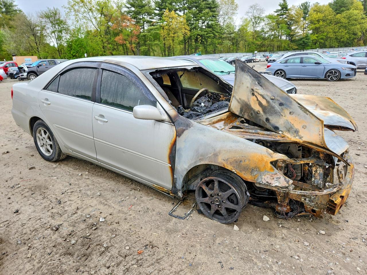 2002 Toyota Camry Le Пожар vin: 4T1BE32K62U099859